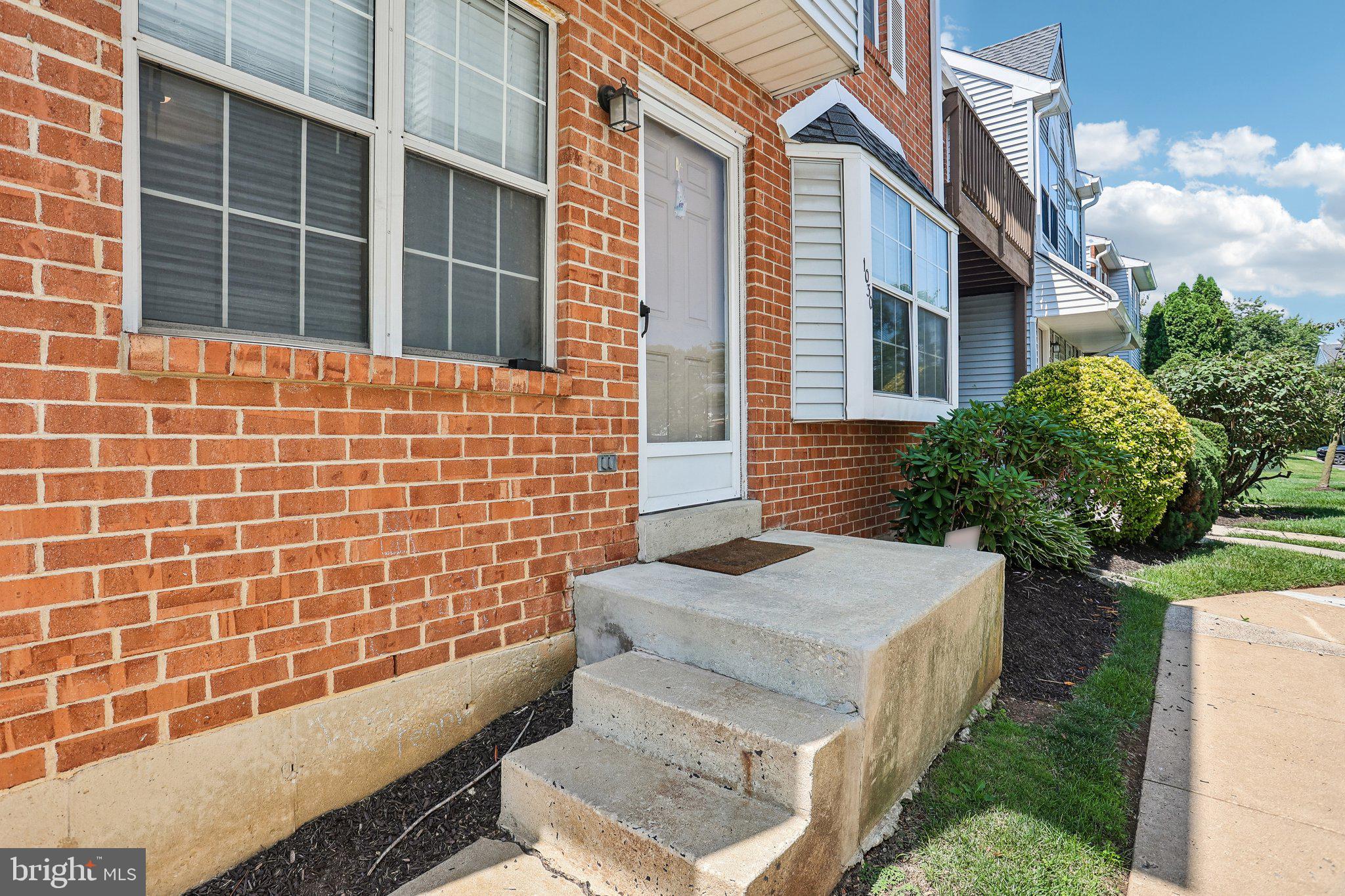 NORTHRIDGE ESTATES - Residential