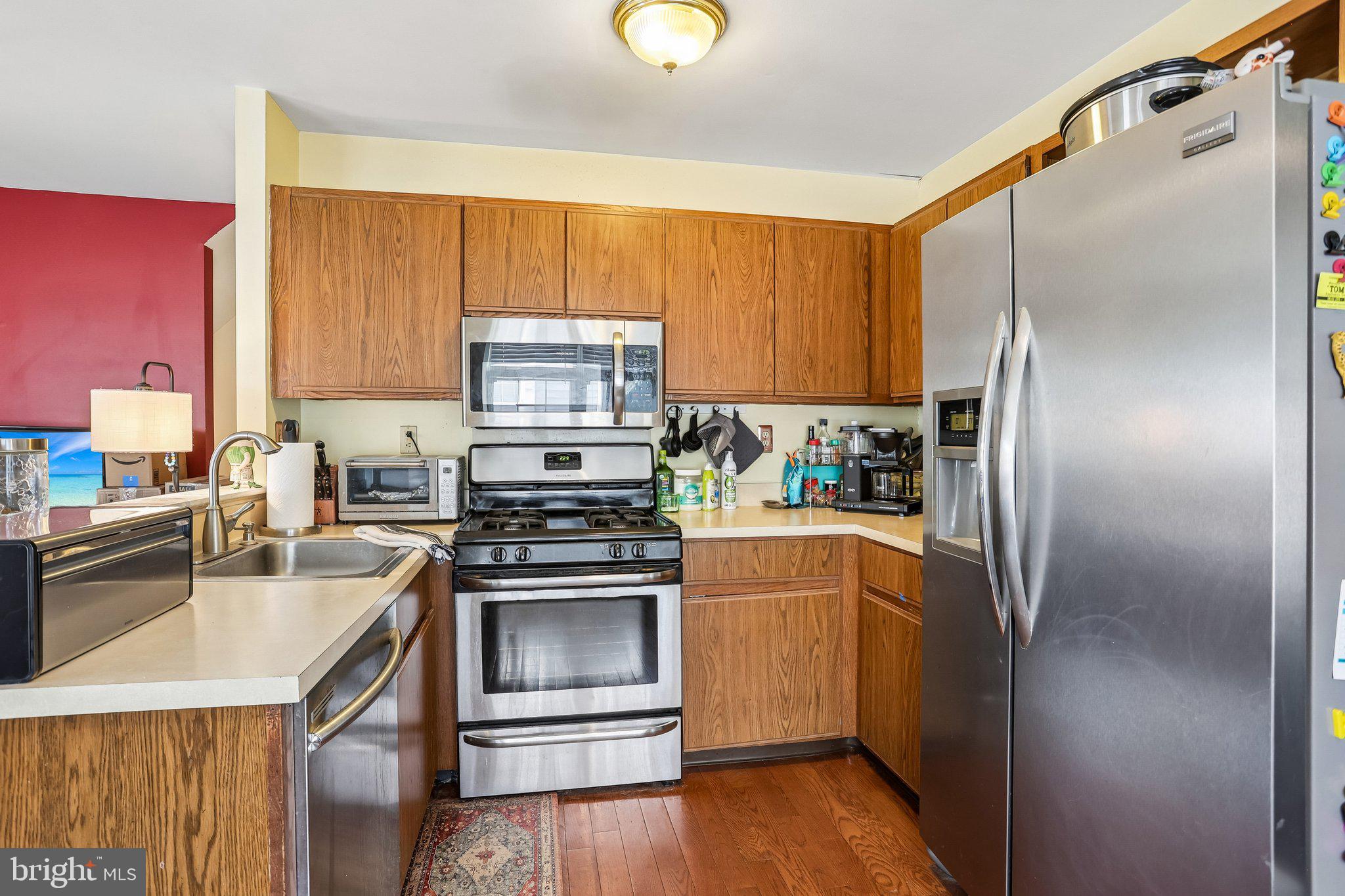 NORTHRIDGE ESTATES - Residential