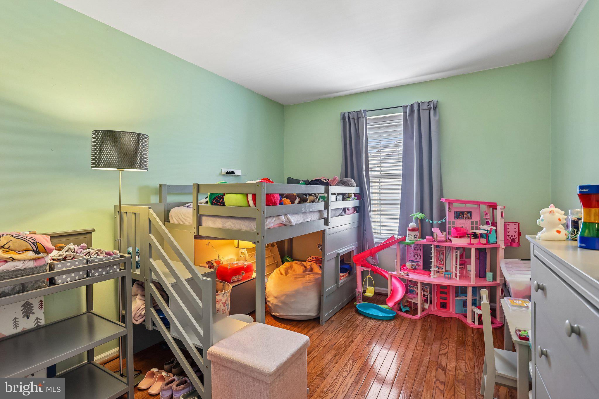 NORTHRIDGE ESTATES - Residential