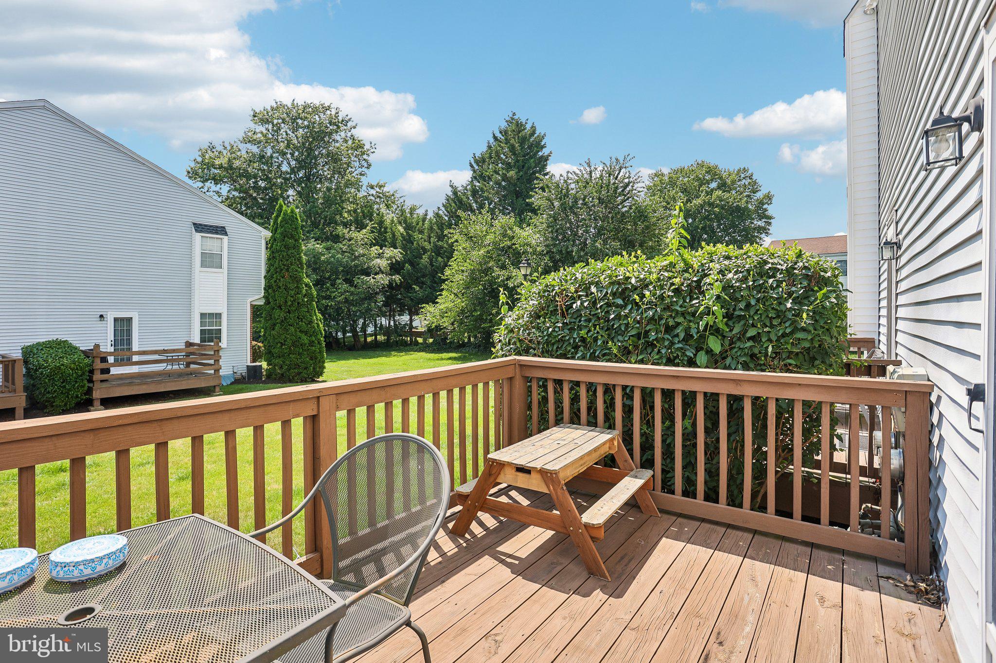 NORTHRIDGE ESTATES - Residential