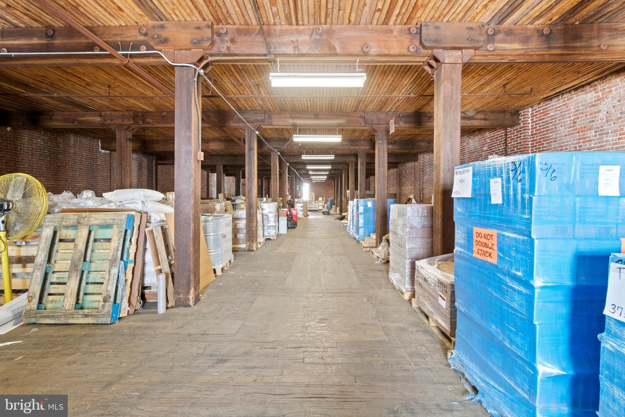 OLDE KENSINGTON - Commercial Sale