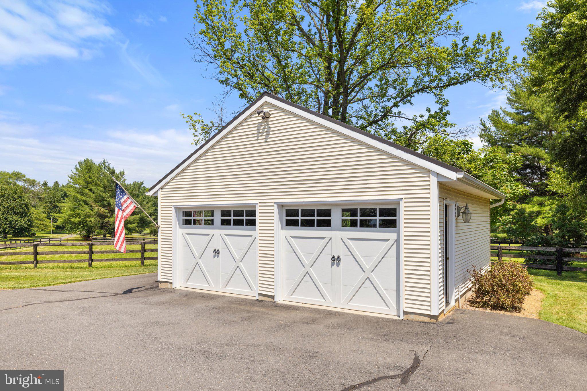 BEAVERDAM ACRES - Residential