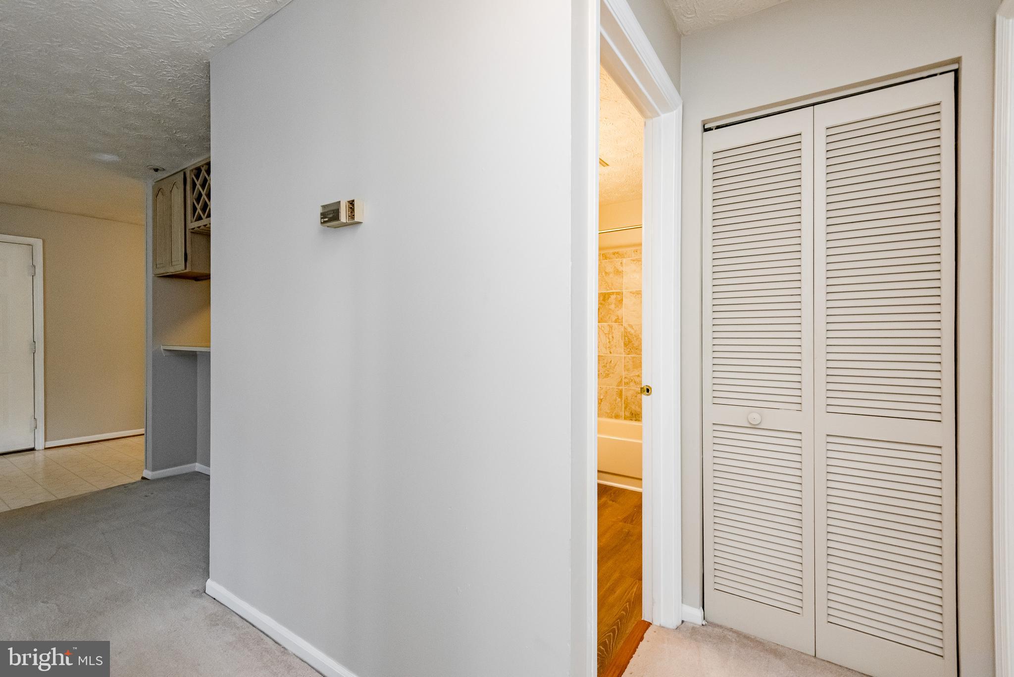 ROCKBURN COMMONS III - Residential