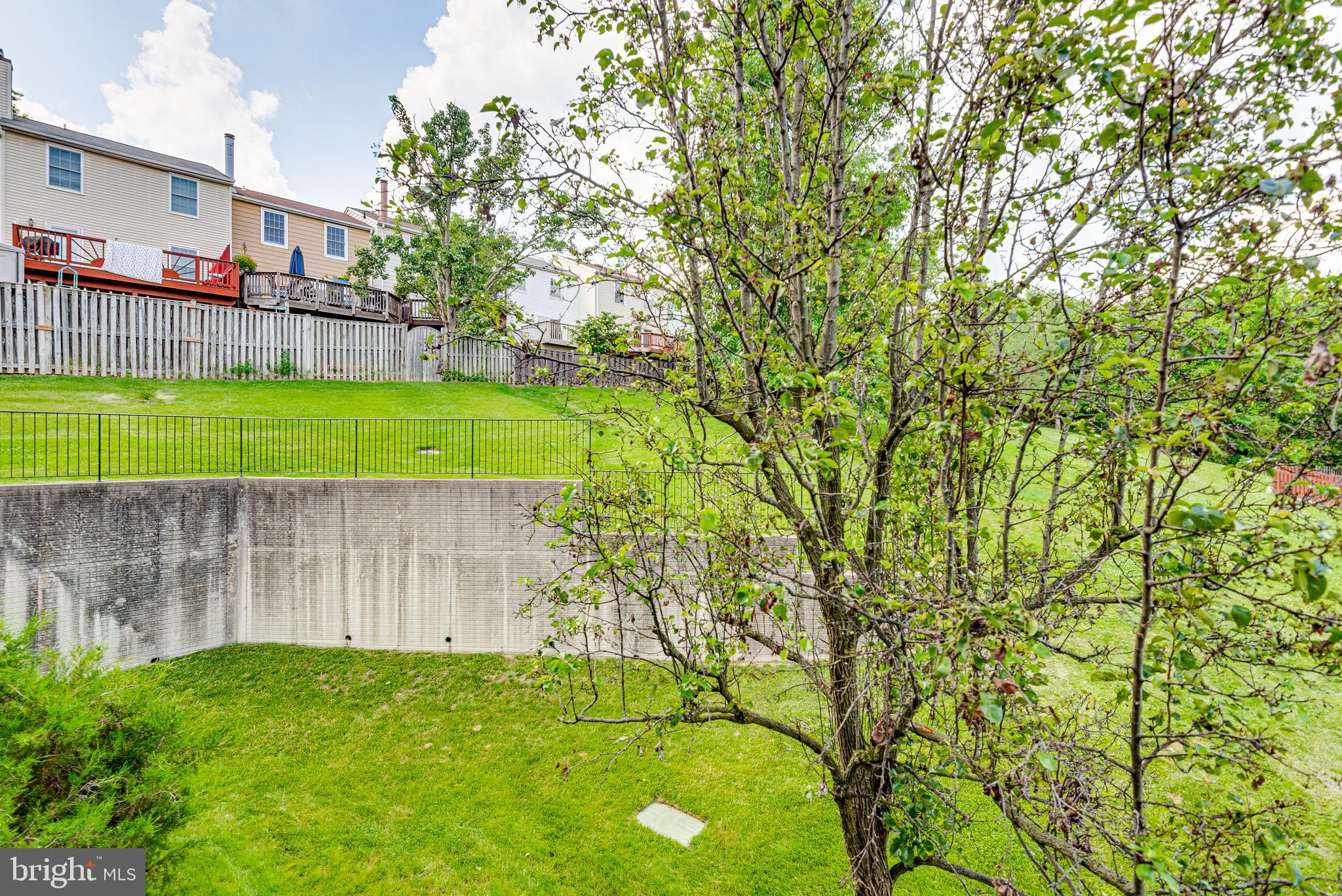 ROCKBURN COMMONS III - Residential