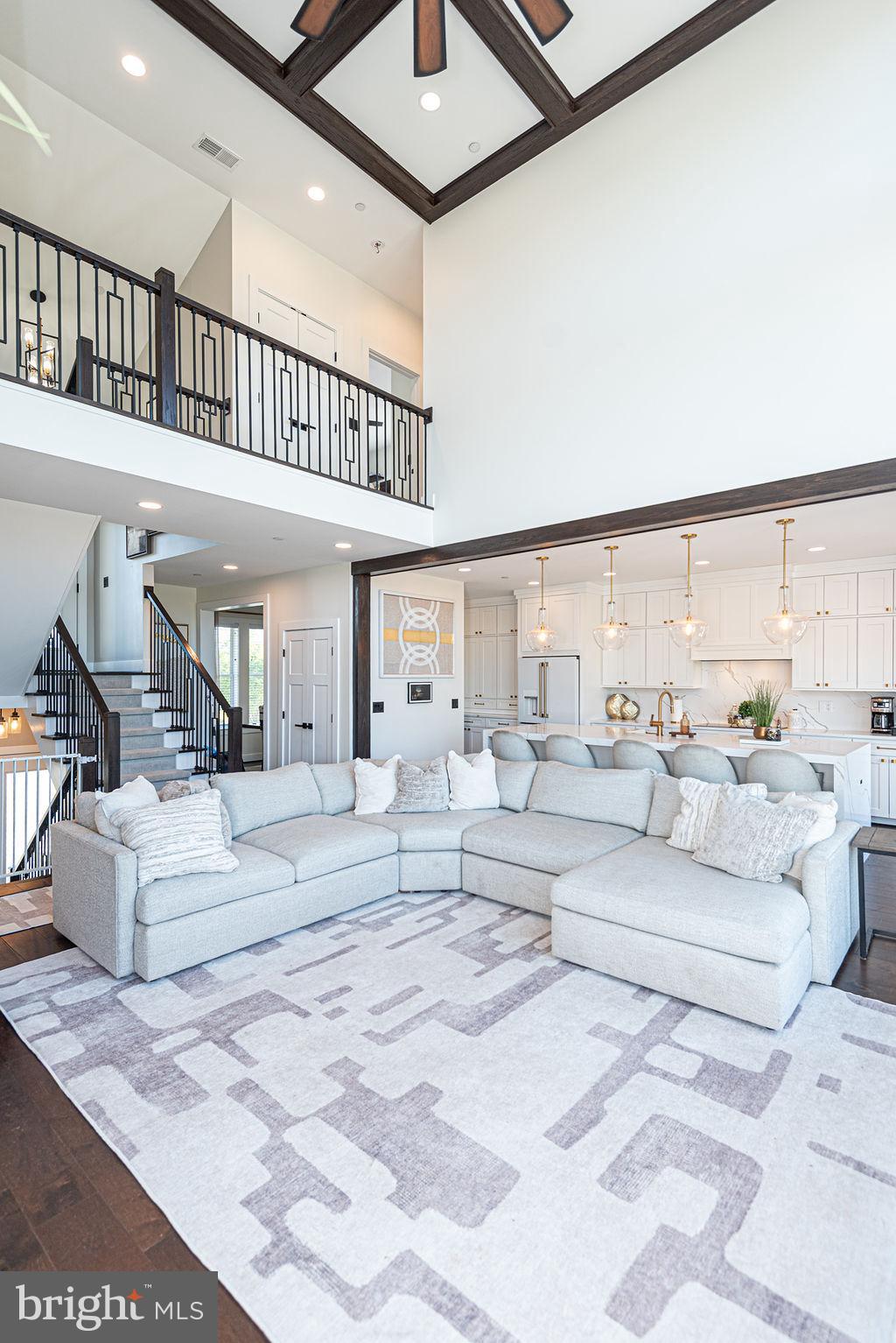 BAY VIEW ESTATES - Residential