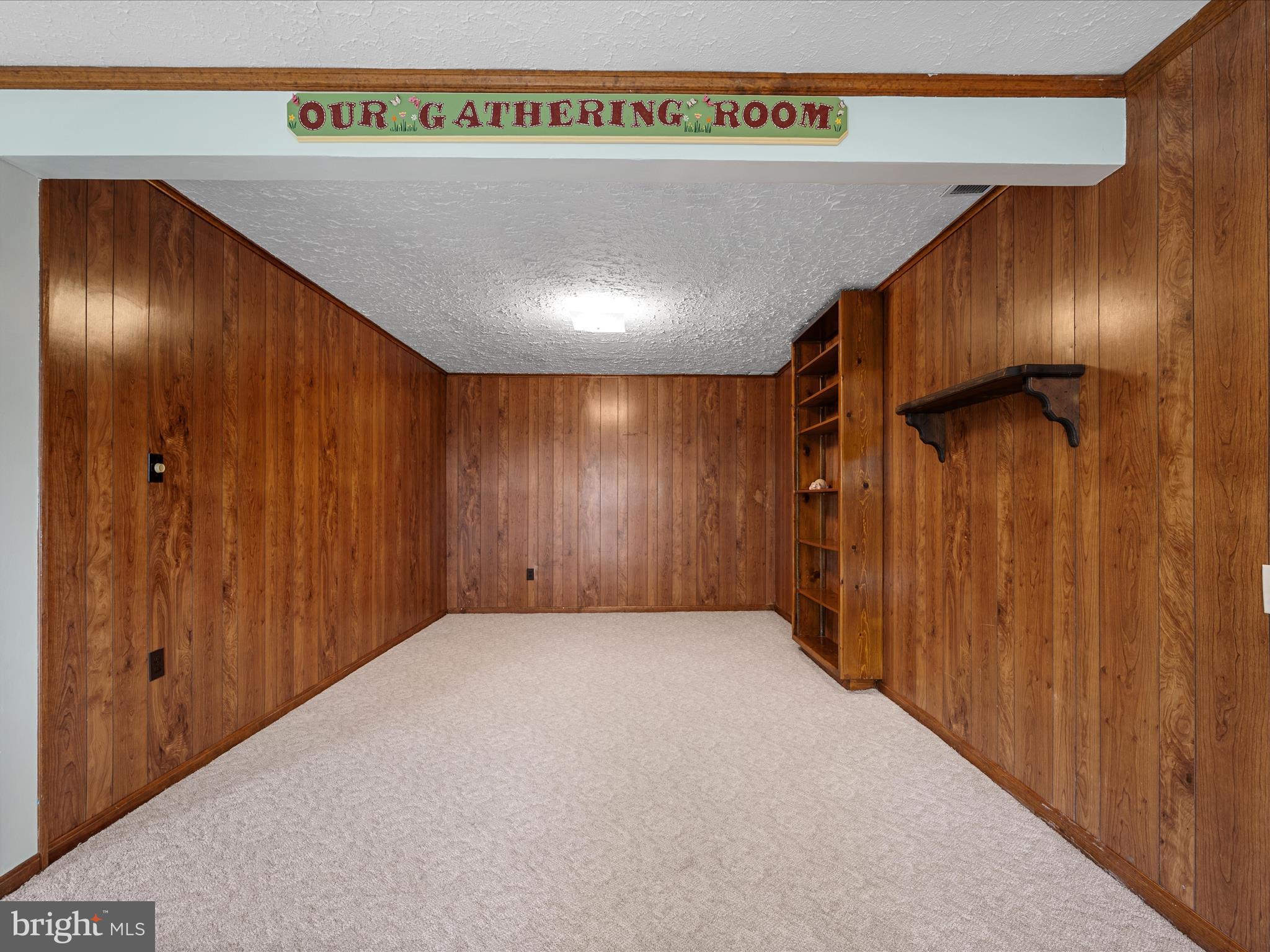 WELLTOWN ACRES - Residential