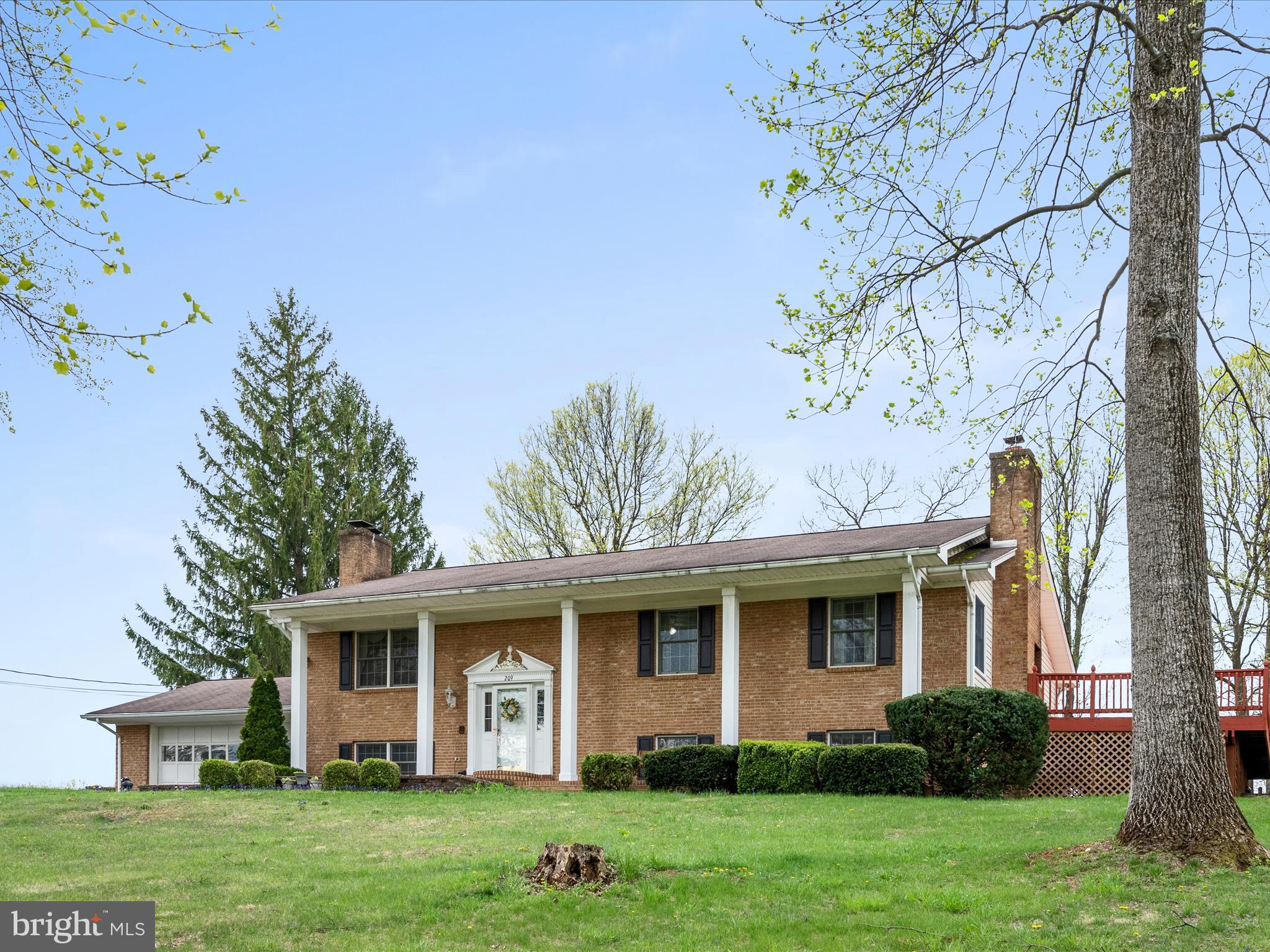 WELLTOWN ACRES - Residential