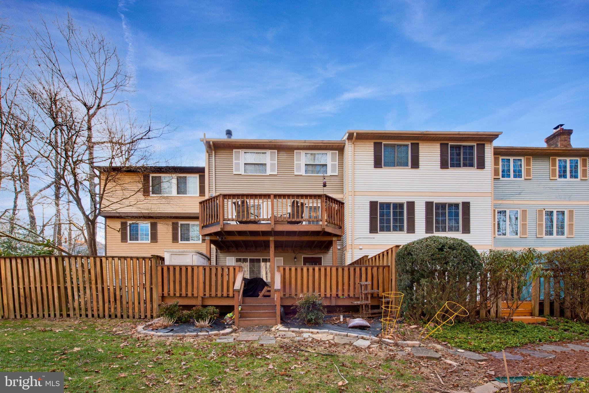 RESTON - Residential