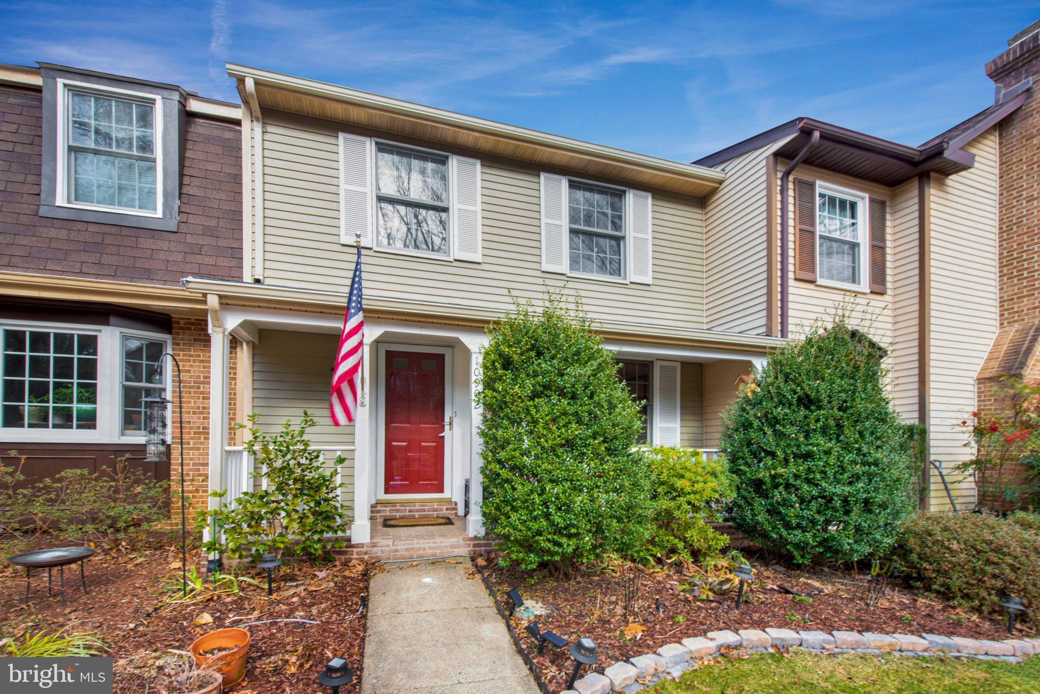 RESTON - Residential