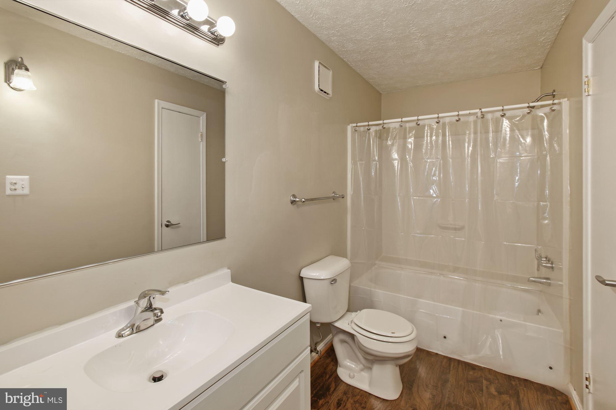 WINDBROOKE - Residential