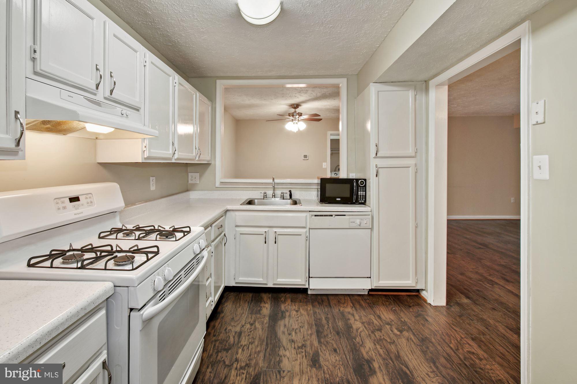 WINDBROOKE - Residential