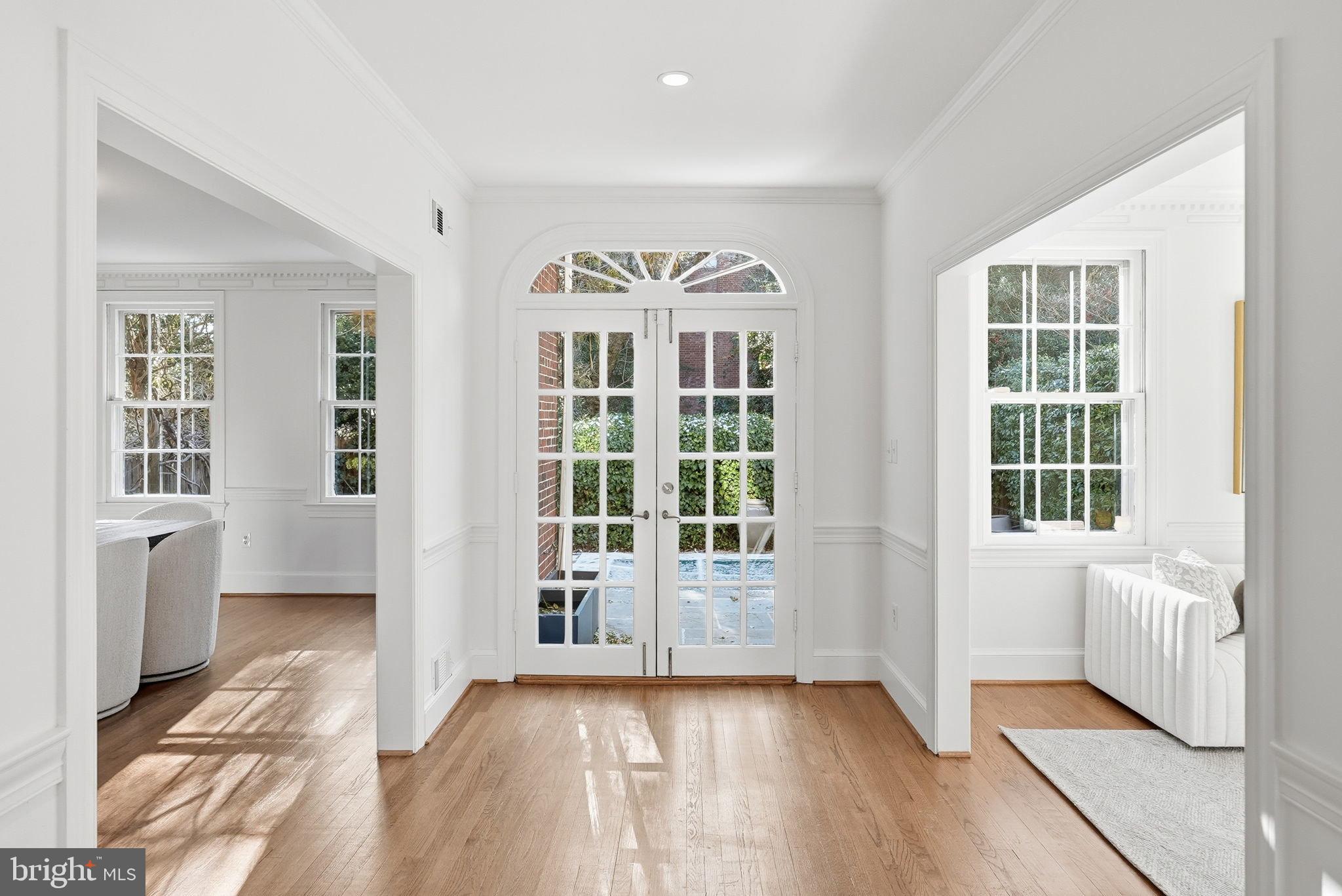 GEORGETOWN - Residential