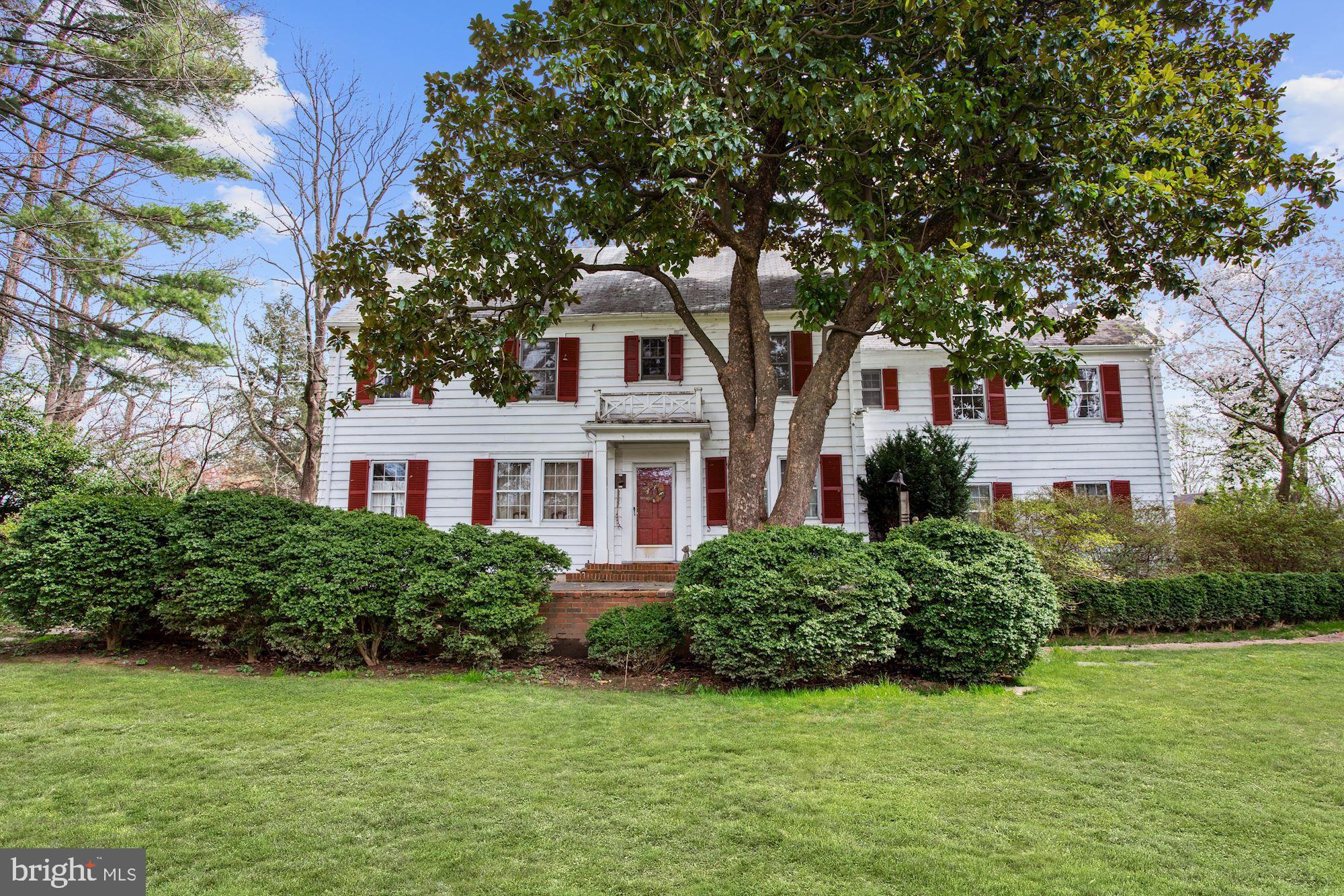 House sold AS-IS  Accepted contract.