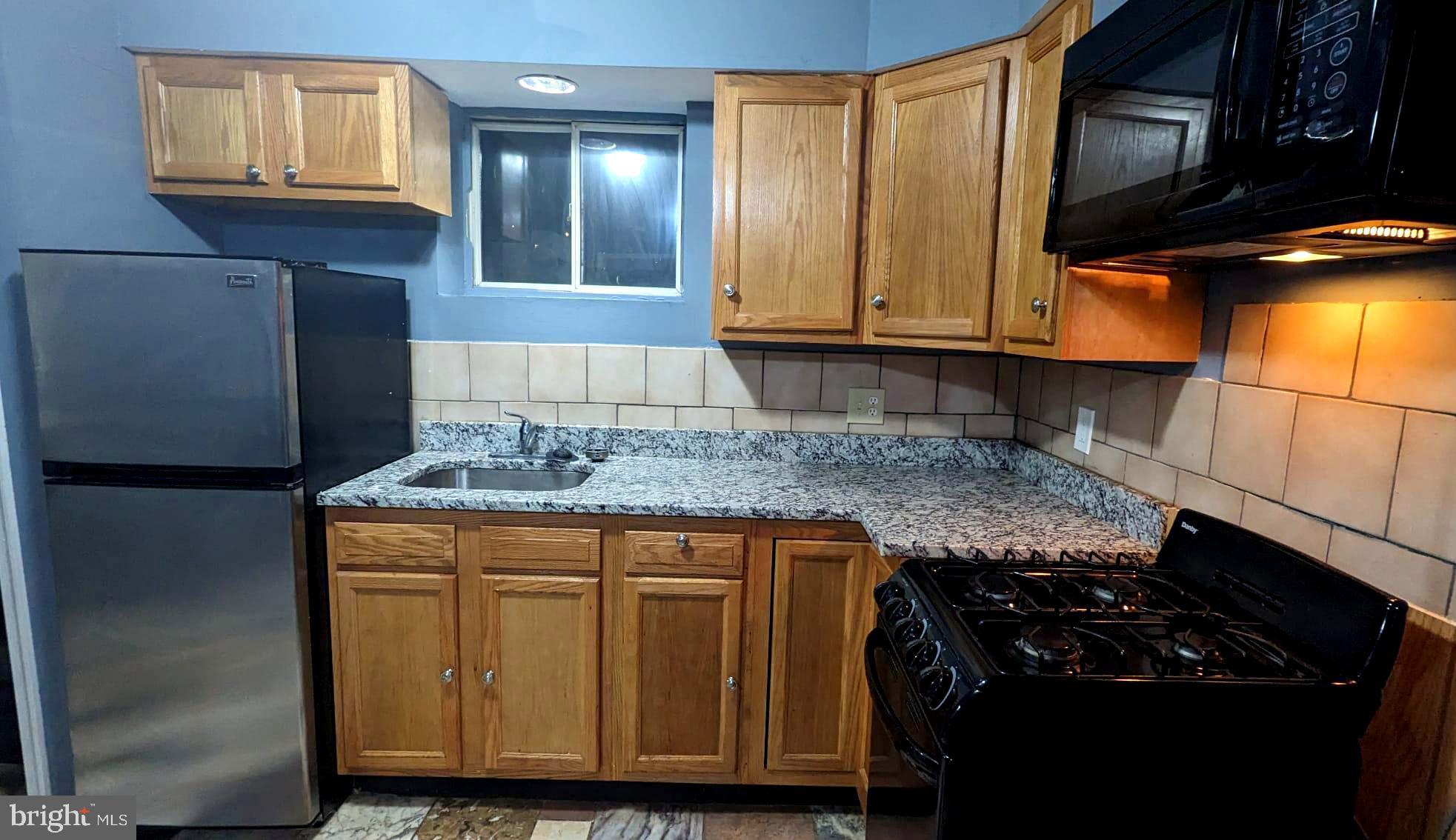 Just a short walk away from the Baltimore harbor, restaurants, bakery and shopping. Make yourself at home in this conveniently located studio nestled in the heart of Little Italy. This unit was recently updated with new paint, quartz countertops, and new appliances. The tenant also has access to the rooftop terrace where you can lounge and take in the view or host friends. All utilities are included in the rent price! Come out and take a look today and make this your new home.

All tenants must have at least a 600 credit score and will be subject to a background check. Must make an income of 2.5x monthly rent to apply and one previous rental reference. If you are not represented, reach out to listing agent for rental application.
