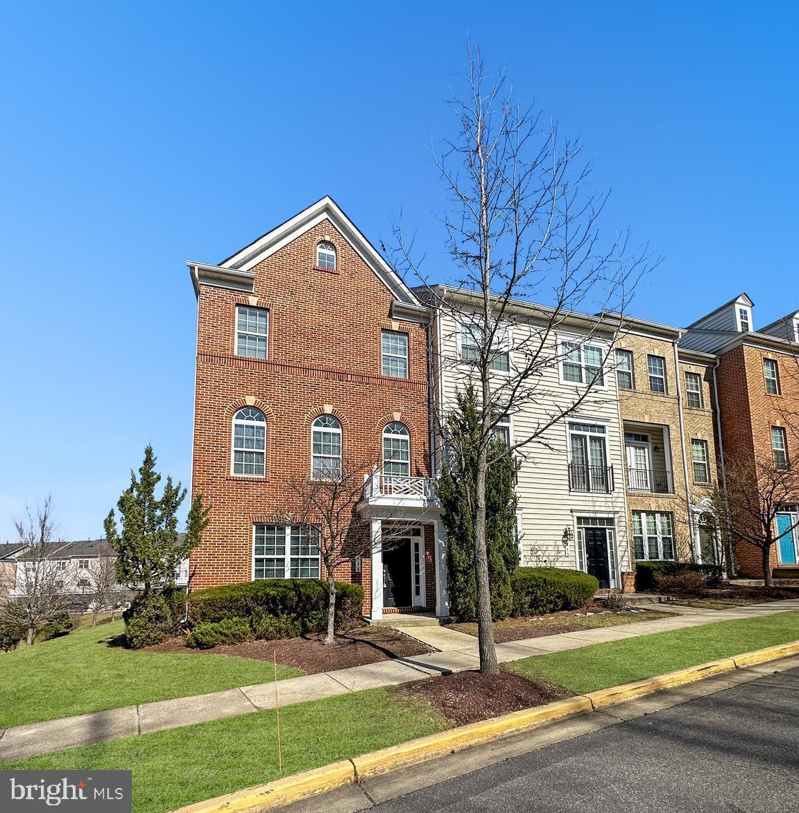 spacious 4BR/3.5BA end unit townhome for rent*this recently renovated beauty features granite countertops*brand-new stainless-steel appliances*sun-filled living room*gleaming hardwood floors throughout the 2nd level w/new wood stair treads at both staircases*deck off the kitchen*upper level has new LVP flooring throughout*huge owners suite w/walk-in closet/luxury bath w/soaking tub/separate shower/double vanity*washer/dryer*entry level has one bedroom/one full bath*family room*home freshly painted*detached rear two car garage*tenant pays gas, water, and electric*pets allowed under 25lbs/$50 pet rent per month per pet max-2*talk about convenience, 10 min walk to Morgan Blvd metro station*10 min walk to FEDEX FIELD, that's right, you can walk to the game on Sundays, no need to drive*10 min to I-495*20 min to AAFB*30 min to downtown DC*all applications are done online using RentSpree and the application fee is $39.99 per person 18 and older*we only process one application at a time*first come first serve*qualifying income is $115k*minimum transunion credit score of 640 is required*must have good rental history*agents check the documents section for more on criteria and share with your clients BEFORE they apply*no sight unseen applications are permitted/agents simply show the property, if your client is interested, check queue position with L/A, if no one is being processed, a link will be sent to your clients to apply*this property is available for immediate occupancy in as little as 7 days but no later than a 4/15/2025 move in date at this time*text L/A with questions