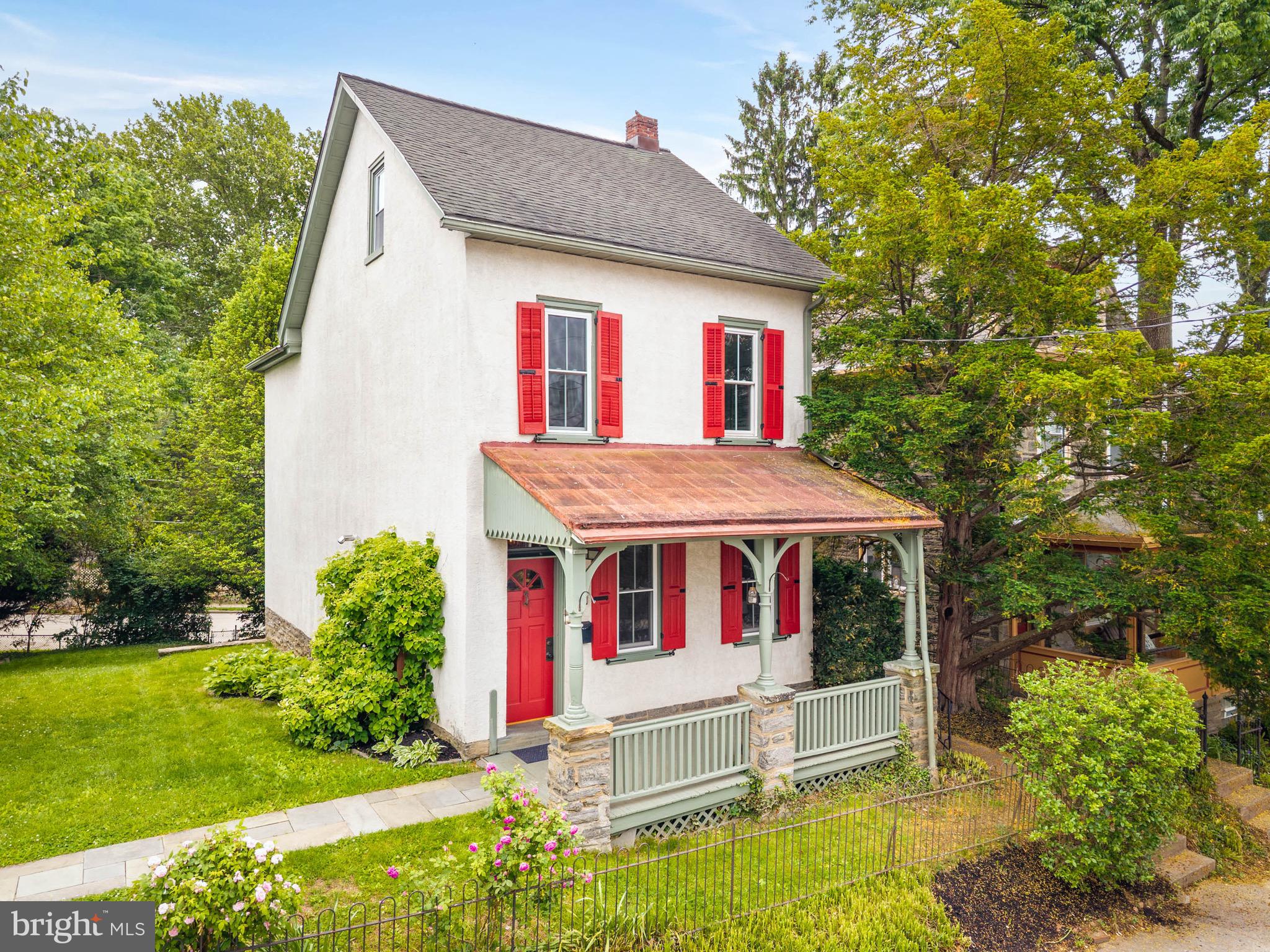 CHESTNUT HILL - Residential
