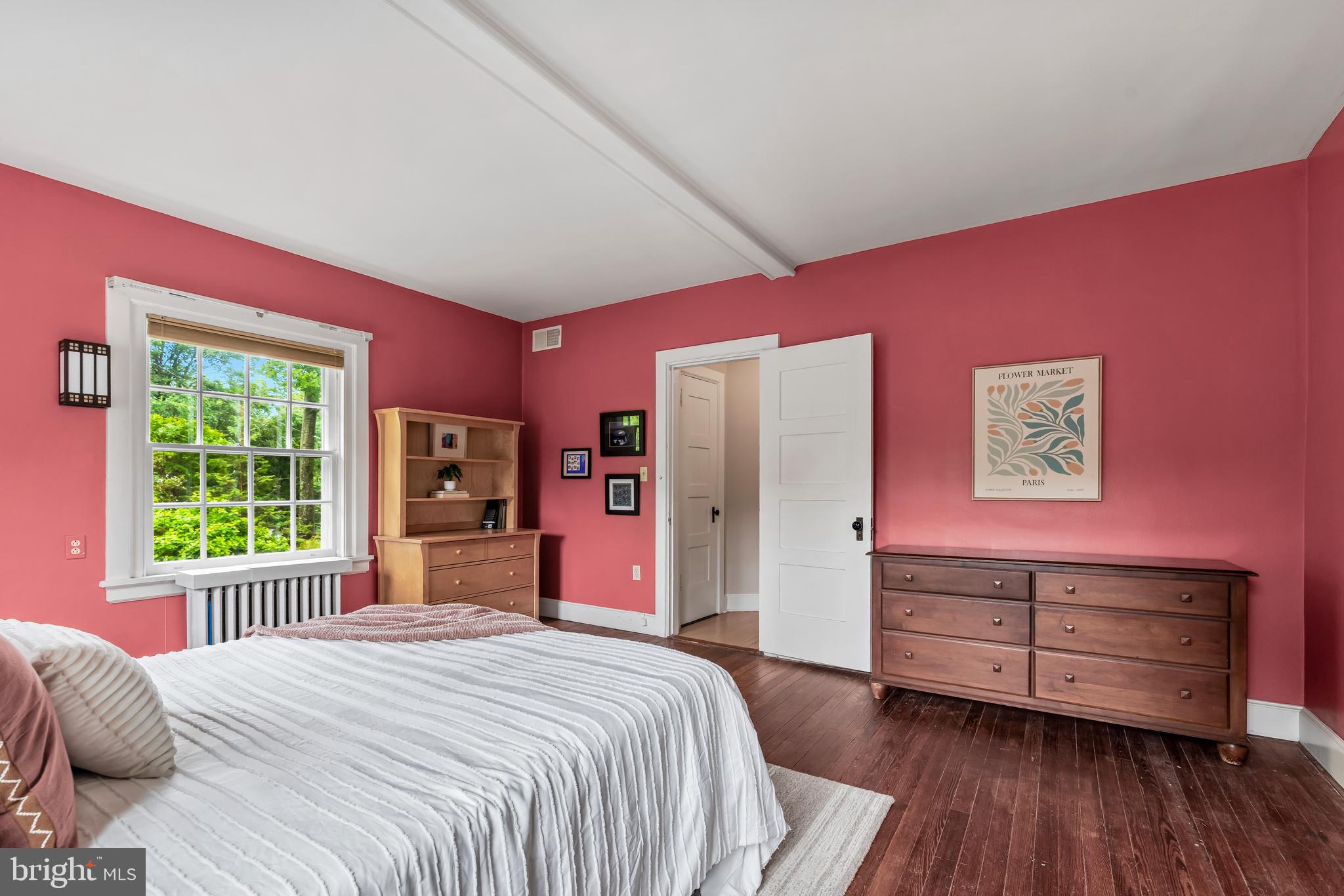 ROLAND PARK - Residential