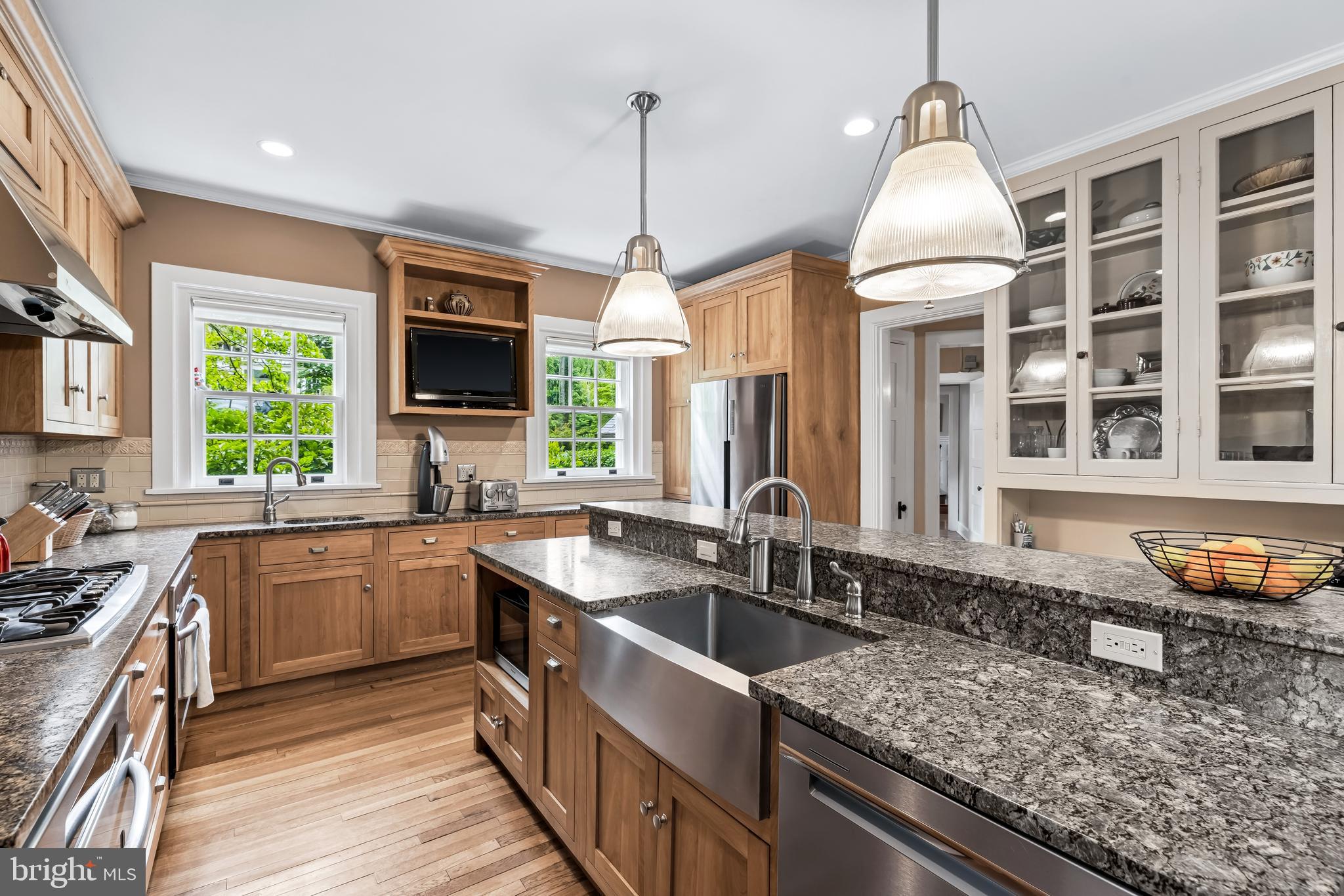 ROLAND PARK - Residential