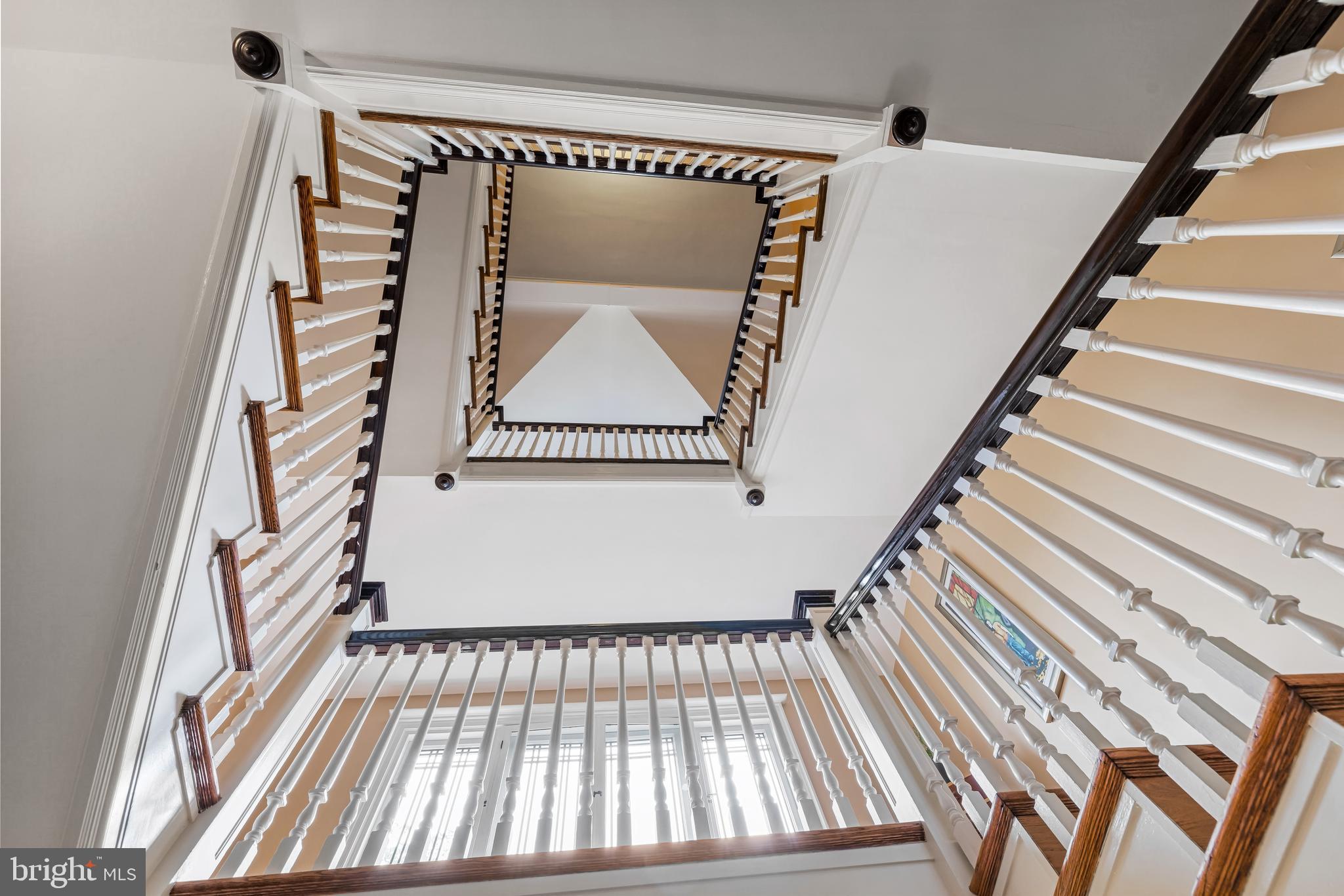 ROLAND PARK - Residential