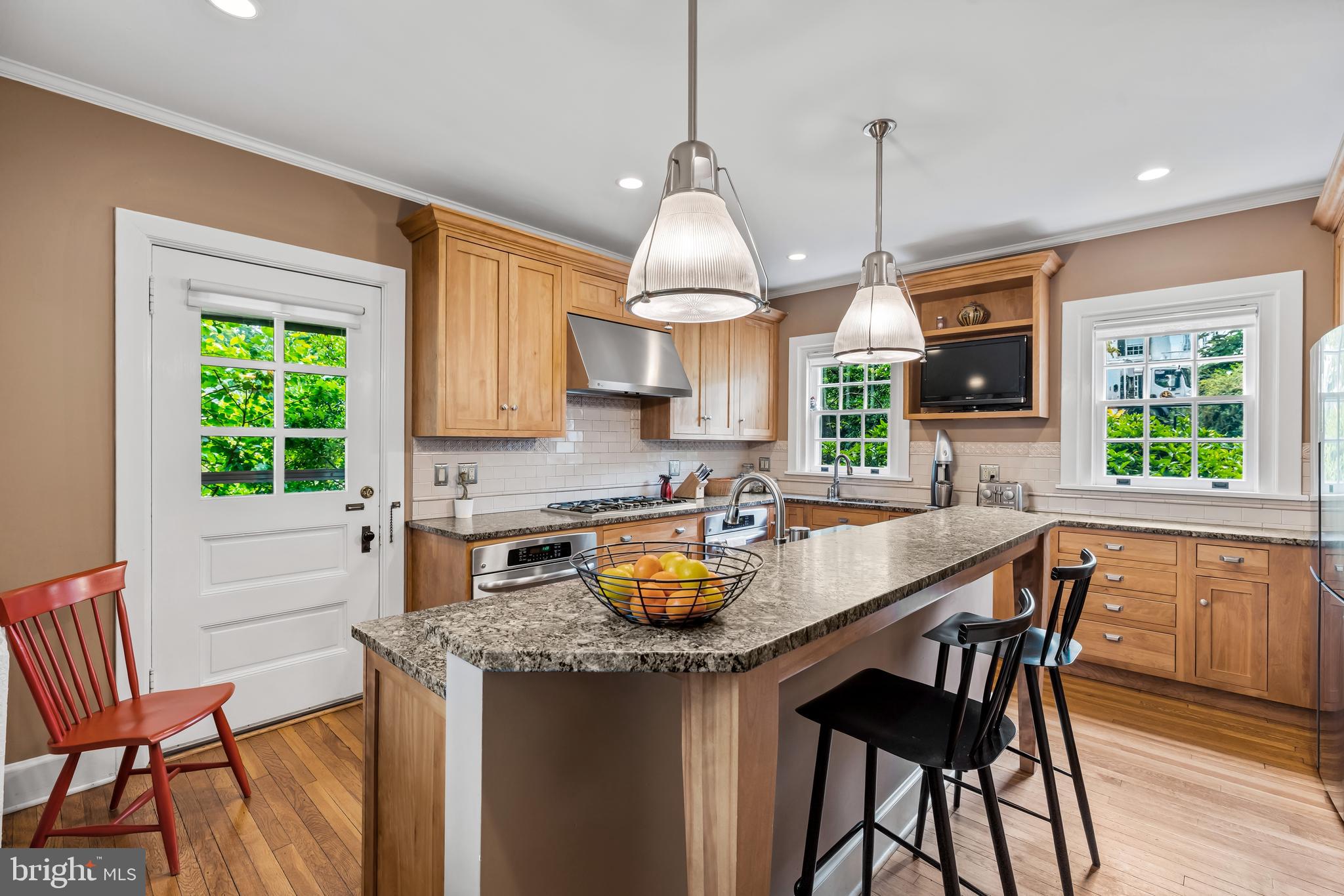 ROLAND PARK - Residential