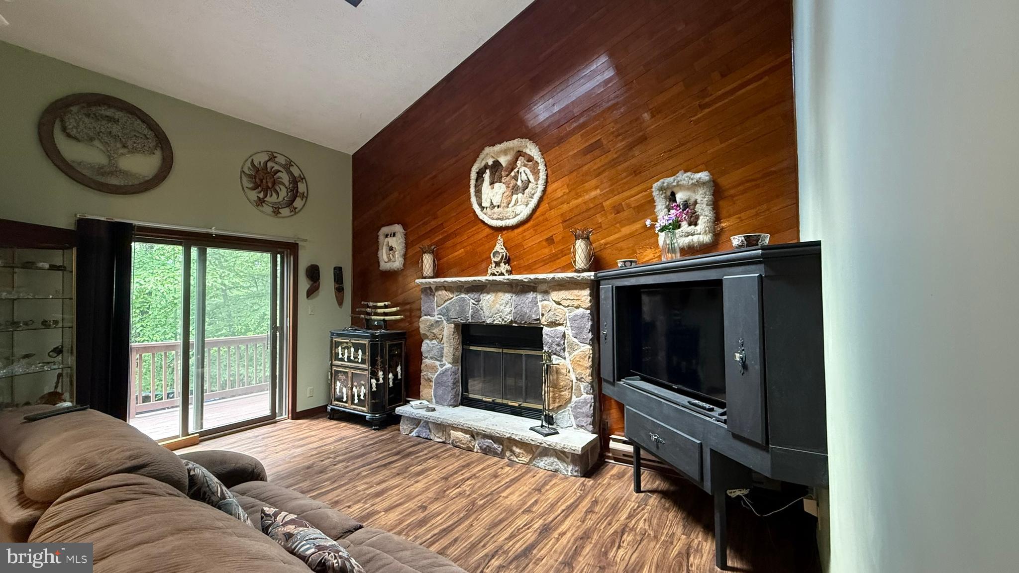 SAW CREEK ESTATES - Residential