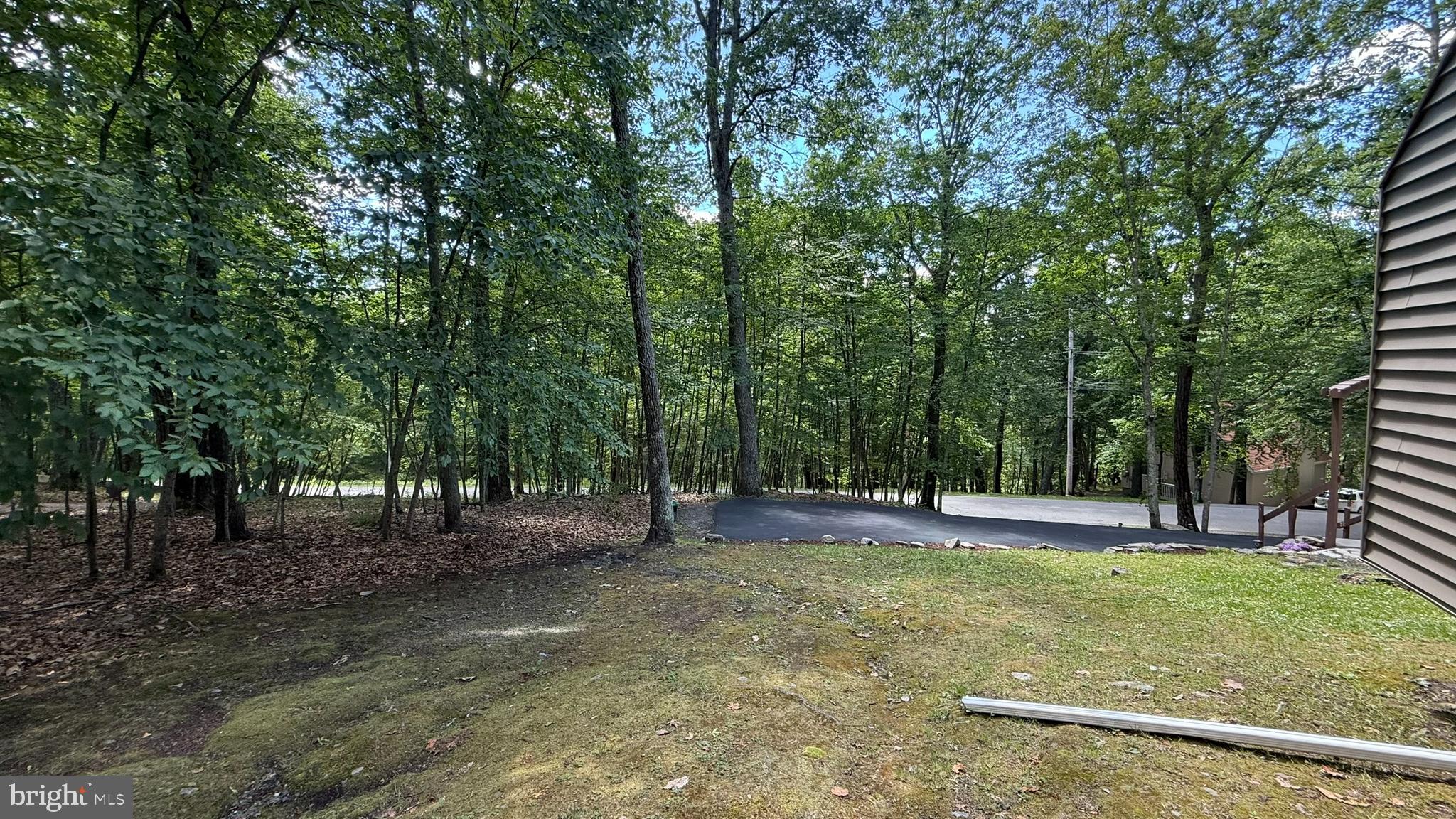 SAW CREEK ESTATES - Residential