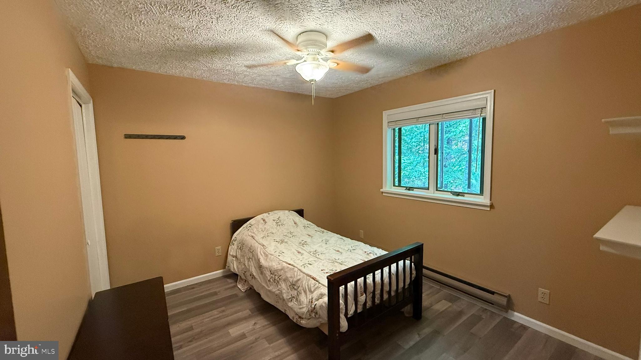 SAW CREEK ESTATES - Residential