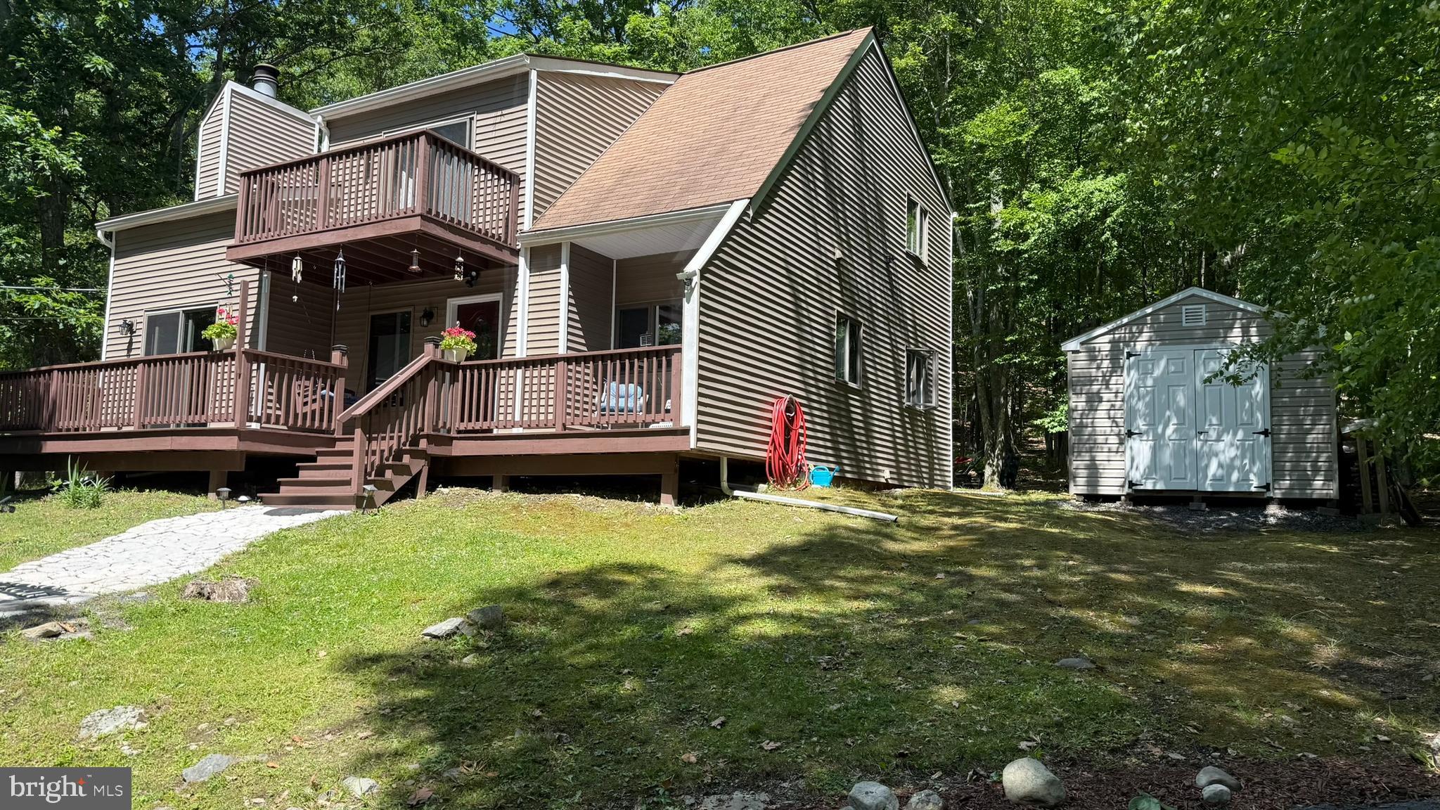 SAW CREEK ESTATES - Residential