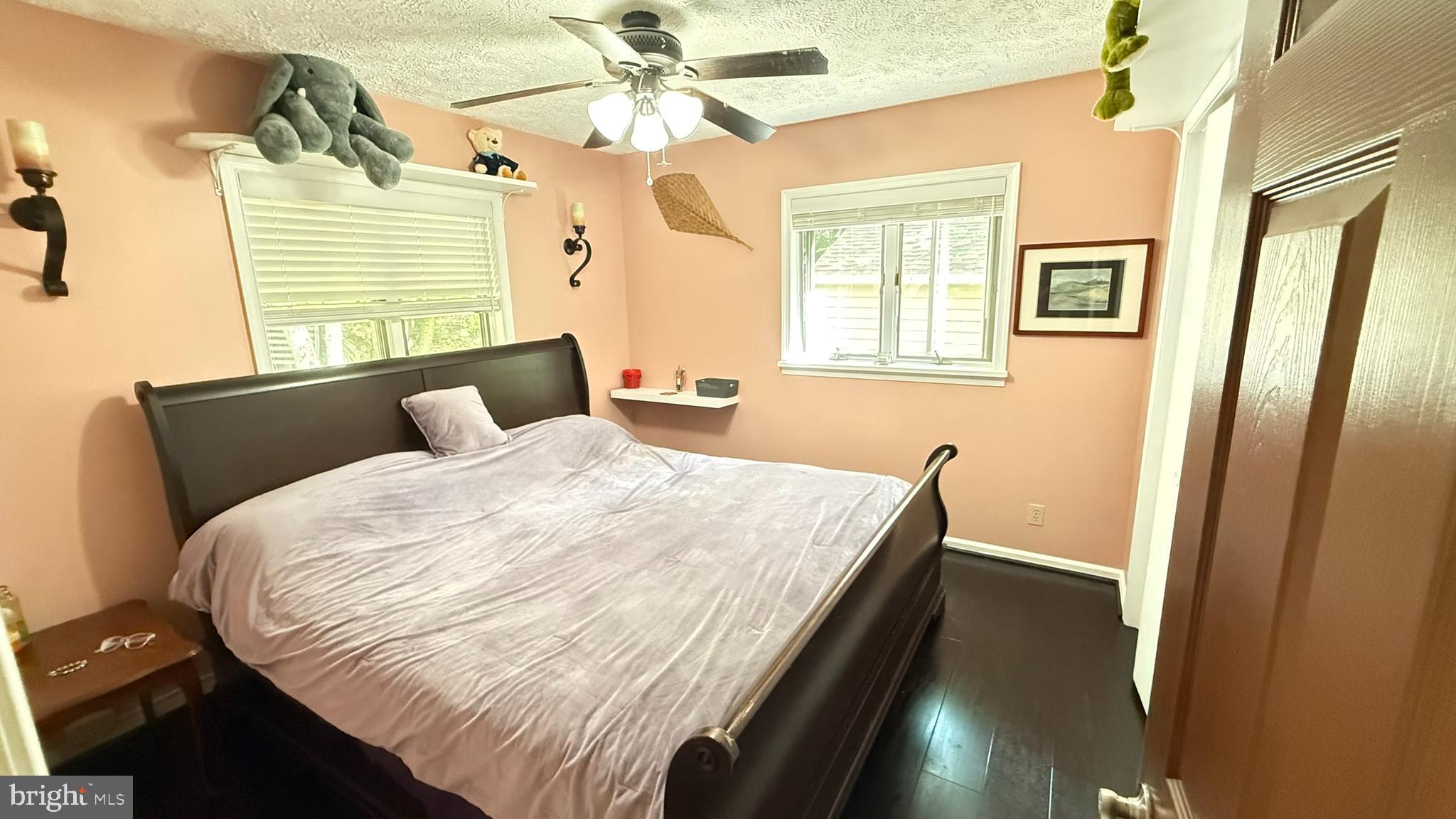 SAW CREEK ESTATES - Residential
