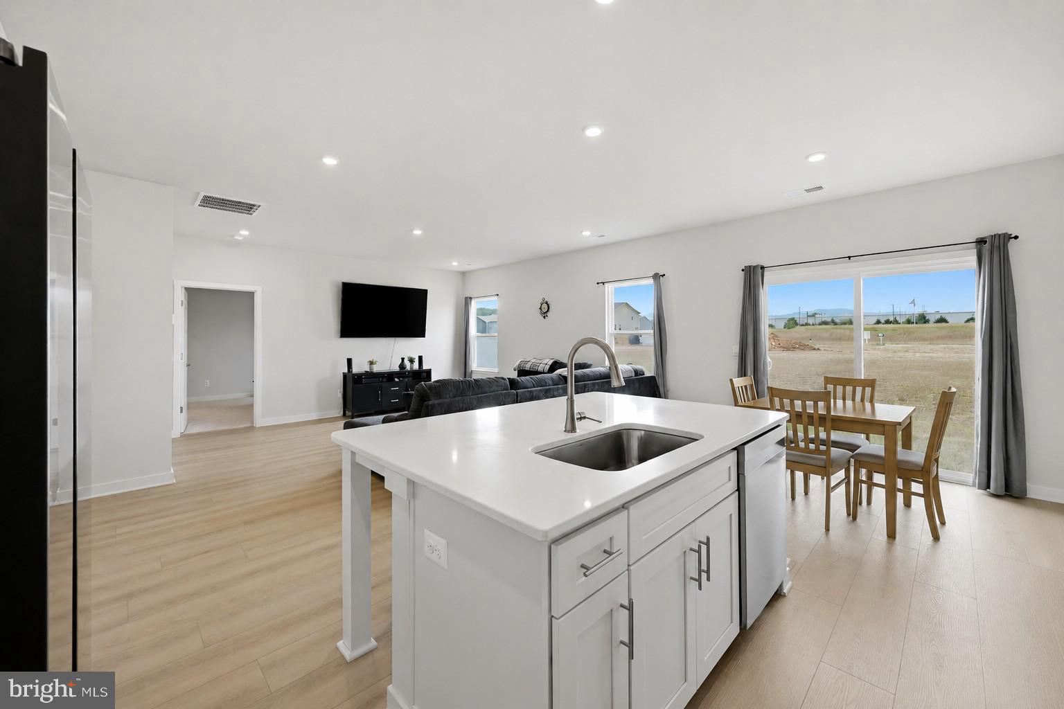 LURAY LANDING - Residential