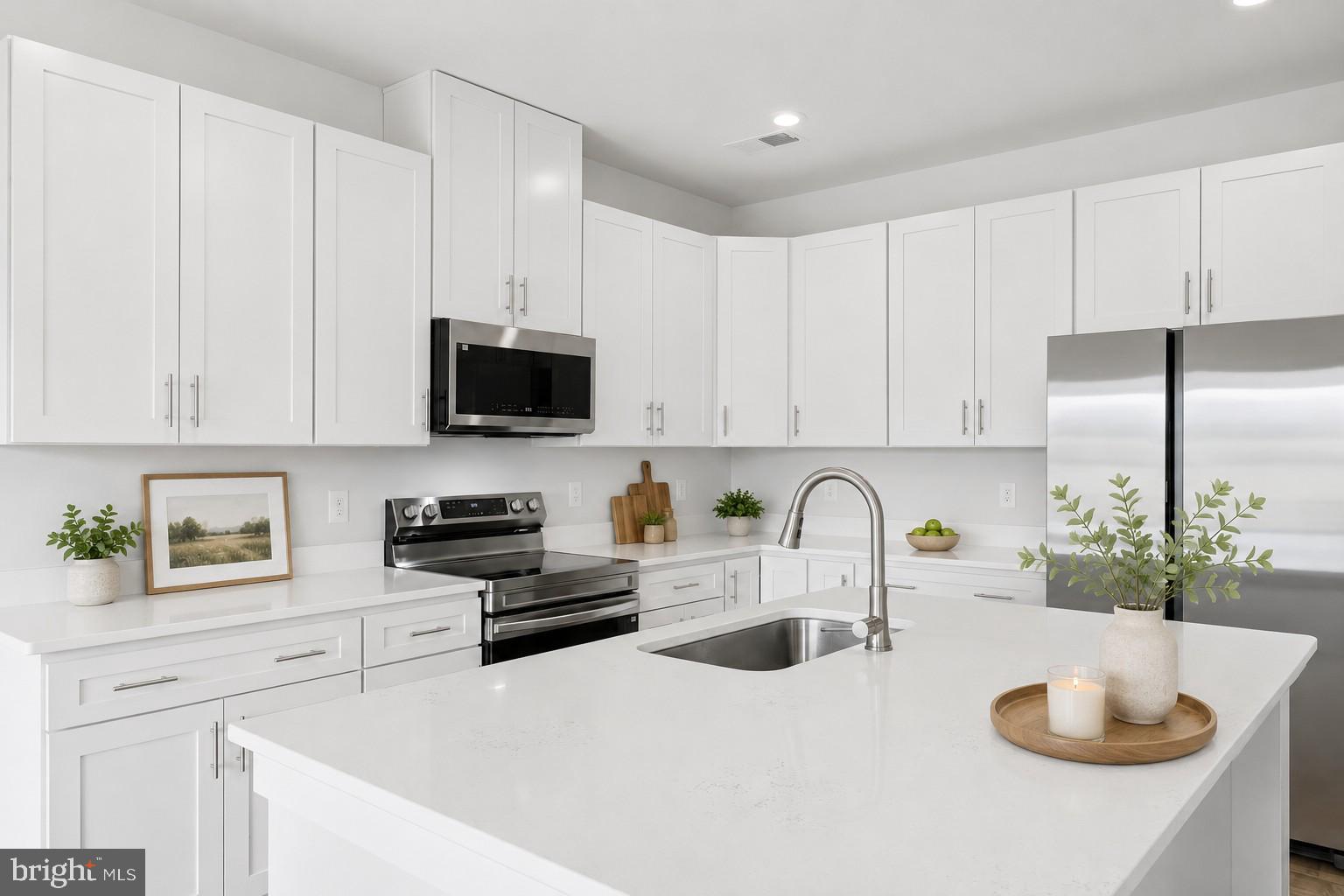 LURAY LANDING - Residential