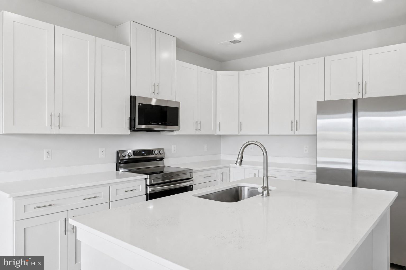 LURAY LANDING - Residential