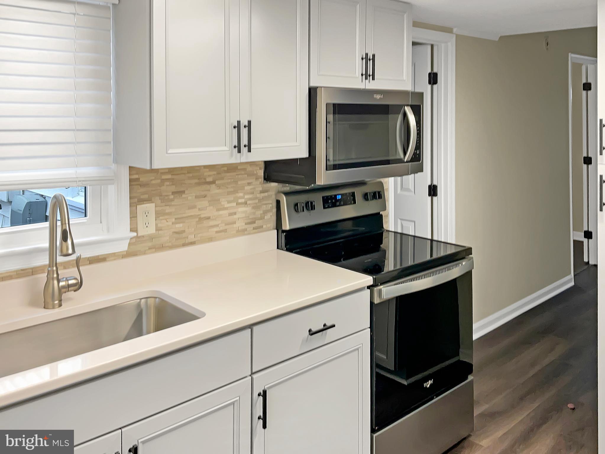 BATTLEFIELD GREEN - Residential