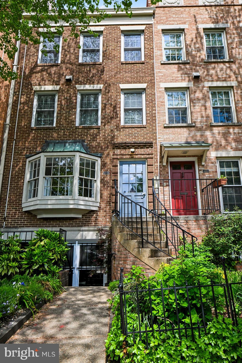 Welcome to Calvert Park, where refined city living meets the charm of a tree-lined Northwest DC enclave. Ideally located between Kalorama and Adams Morgan, this stunningly updated two-level, one-bedroom duplex offers 784 square feet of thoughtfully designed space that lives like a private townhouse. Bathed in natural light from oversized windows, the open-concept main level features gleaming wood floors, a striking stone wood-burning fireplace, and a stylish accent wall anchoring the living and dining areas. The renovated kitchen blends elegance and function with granite countertops, stainless steel appliances, and ample cabinetry. Throughout the home, recent upgrades—including refinished floors (2019), updated lighting, and fresh paint—deliver a seamless, move-in-ready experience. Upstairs, the spacious bedroom retreat includes a large walk-in closet with a custom California Closet system. The fully renovated bathroom, completed this year, offers a crisp, modern finish, while an in-unit washer and dryer add everyday convenience. Set within a charming 1979 condominium community, this residence balances tranquility with connectivity. Pet friendly. With a Walk Score of 91, you’re moments from Woodley Park Metro, Rock Creek Park’s scenic trails, and the dining and nightlife of Adams Morgan. An exceptional opportunity for full-time living or a sophisticated pied-à-terre in one of DC’s most desirable neighborhoods.