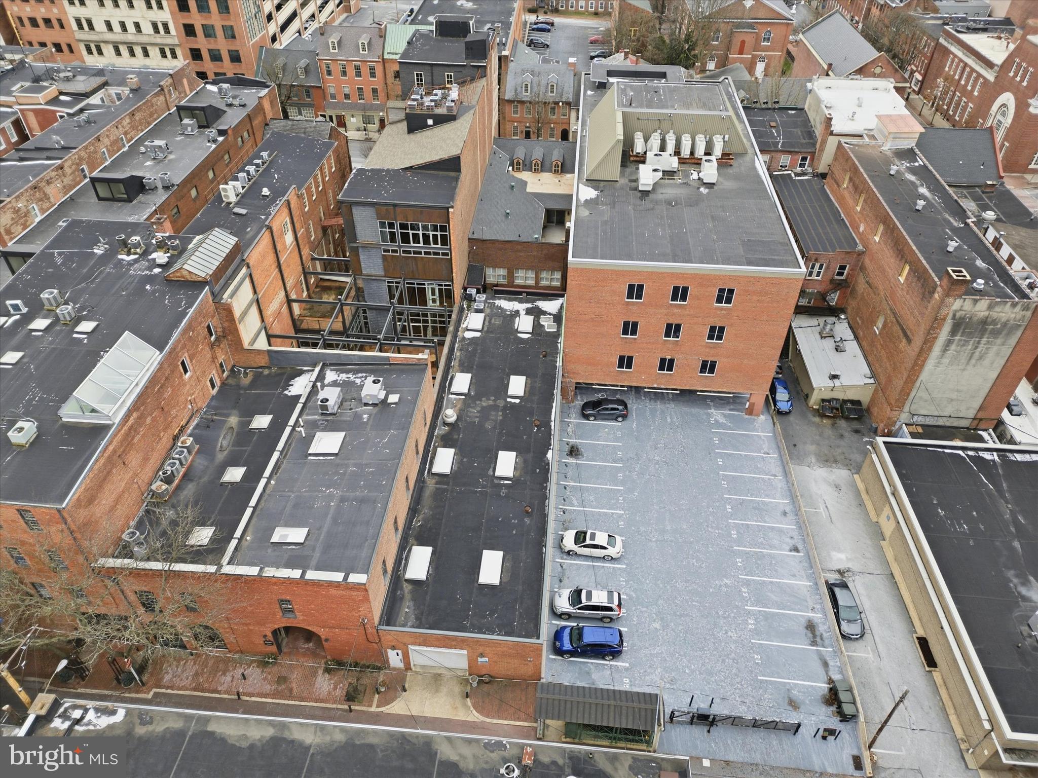 CENTRAL BUSINESS DISTRICT - Commercial Sale