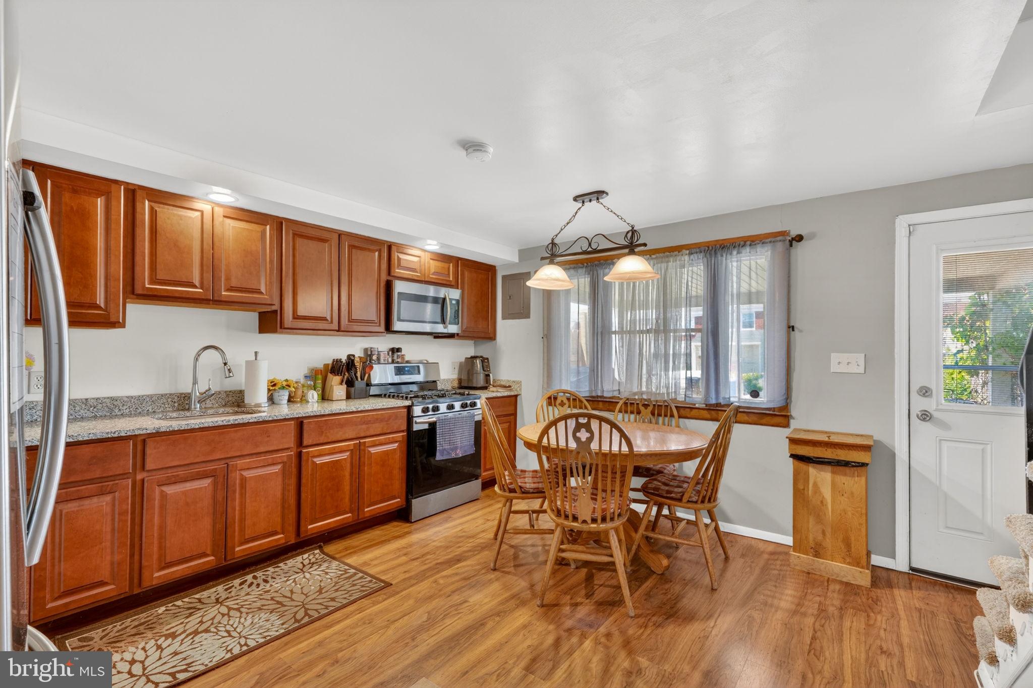BATTLE GROVE - Residential