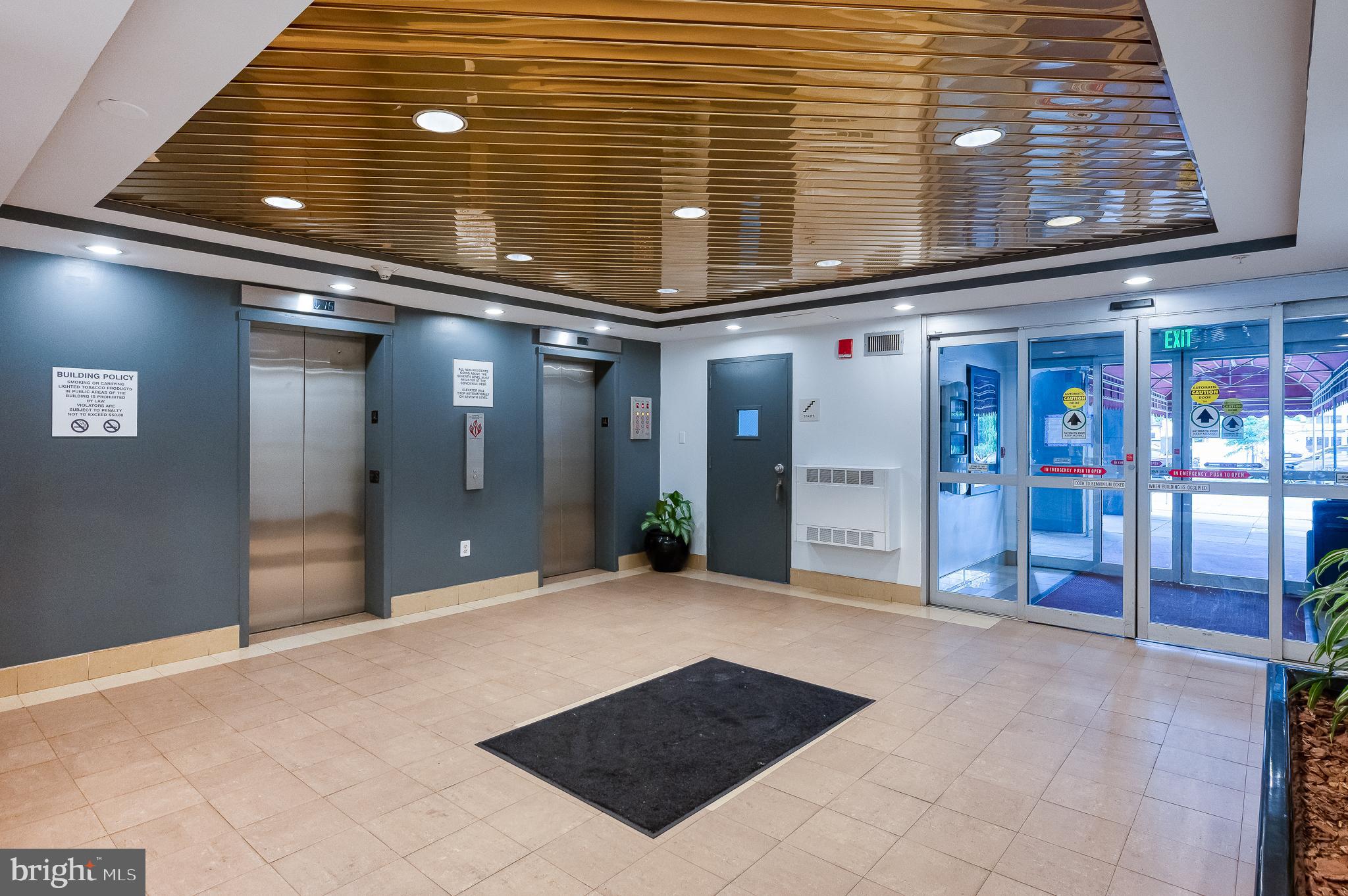 PENTHOUSE CONDOMINIUMS - Residential