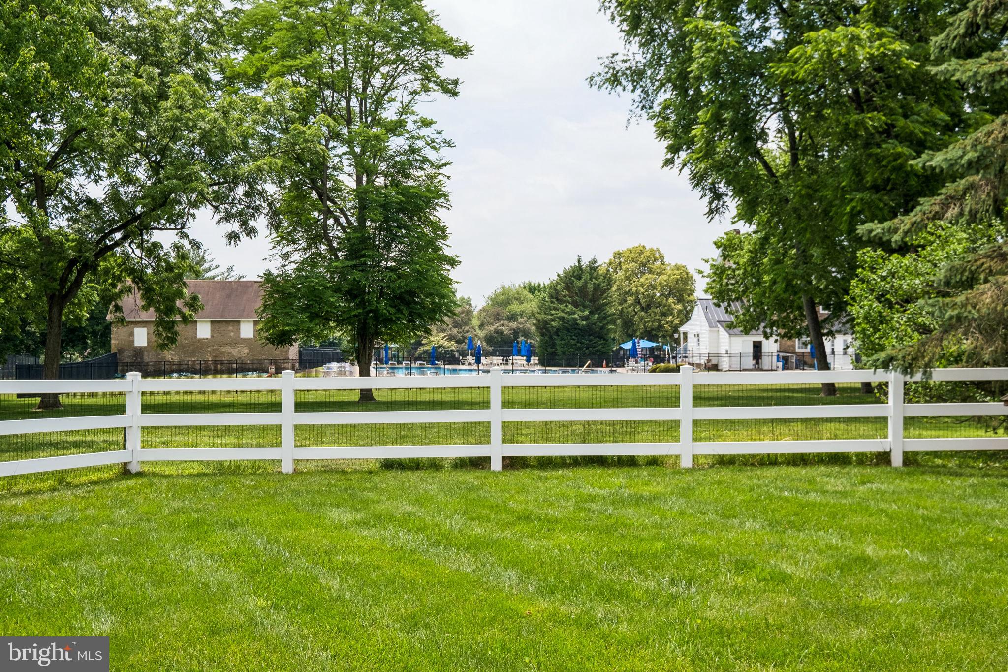 RIDINGS OF NEWTOWN - Residential