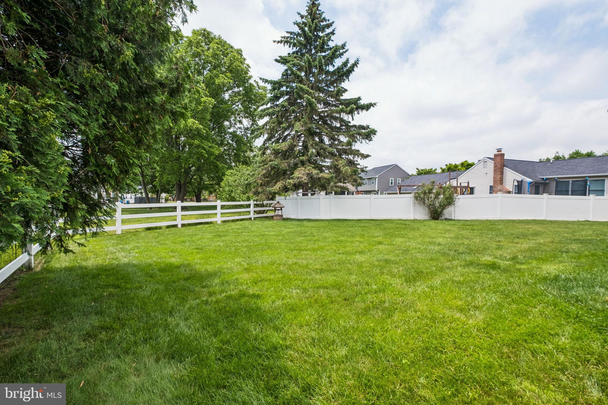RIDINGS OF NEWTOWN - Residential