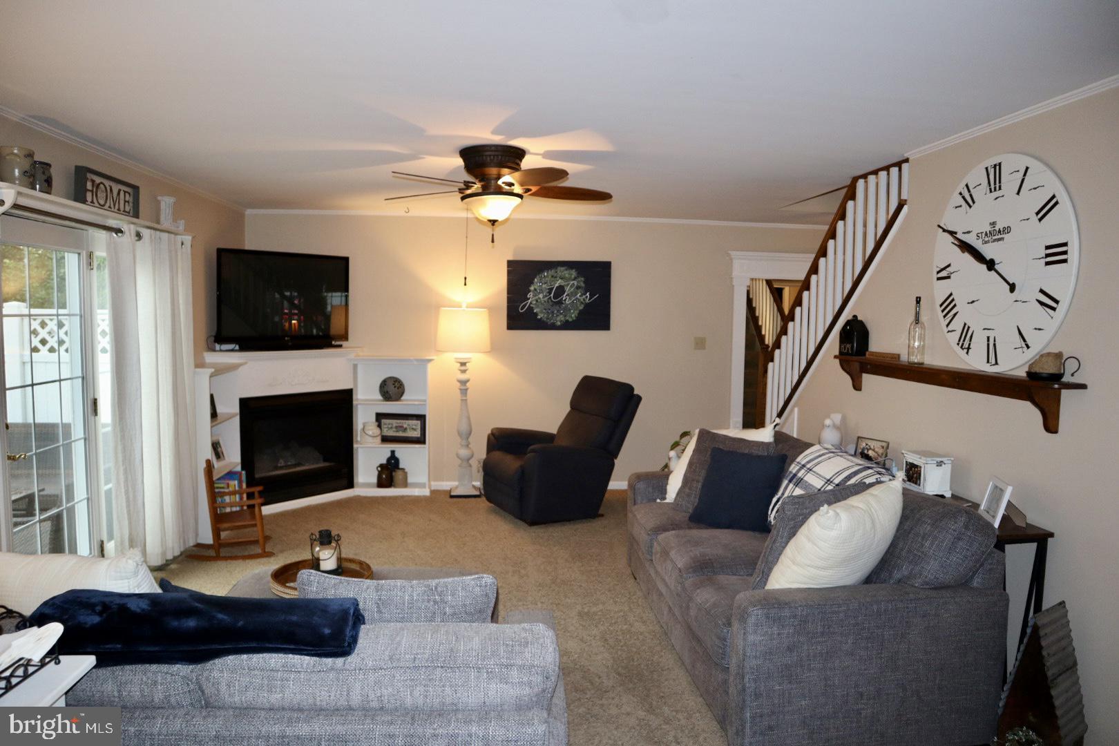 FAIRWAY HILLS - Residential