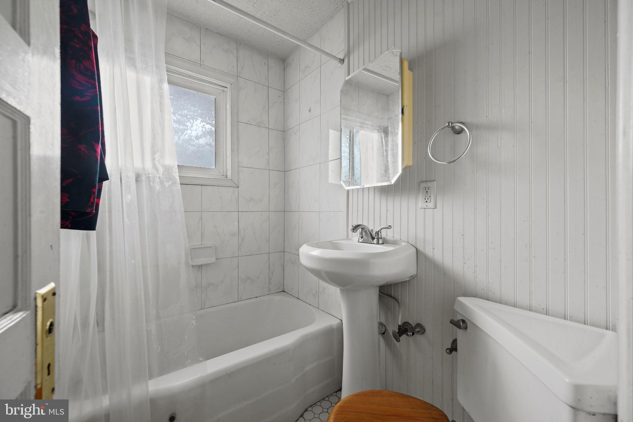 EDMONDSON RIDGE - Residential