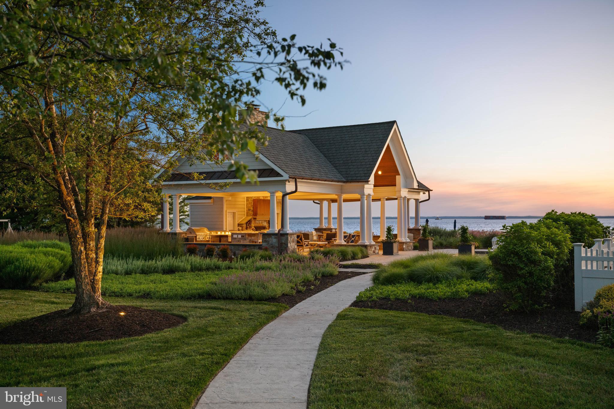 SEDGEFIELD ON THE BAY - Residential