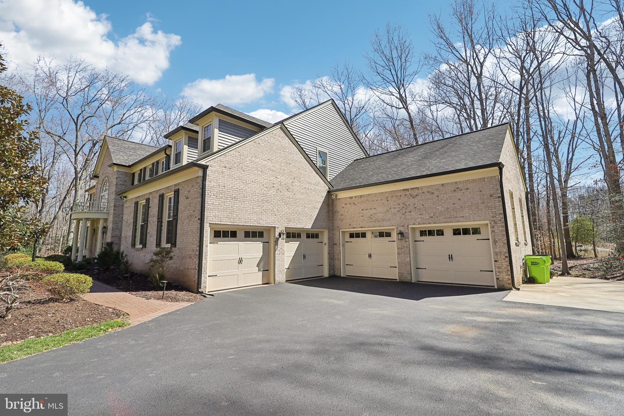 BRIARLYNN ESTATES - Residential