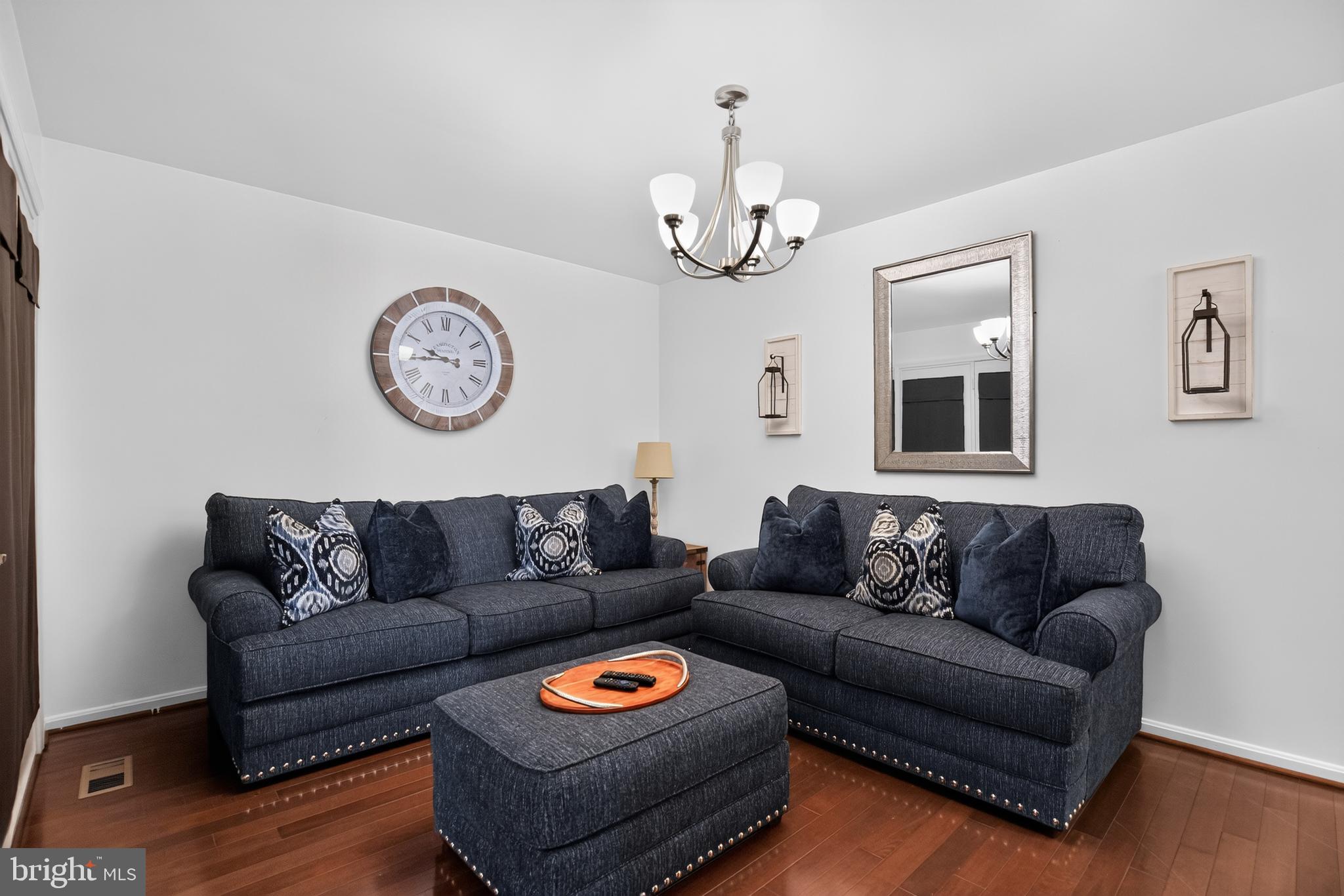 DORCHESTER GREENS - Residential