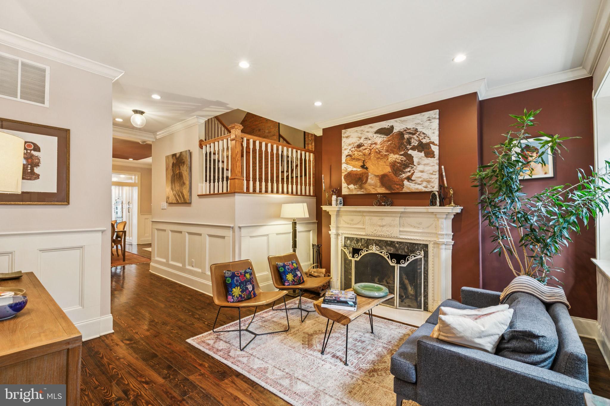 SOCIETY HILL - Residential
