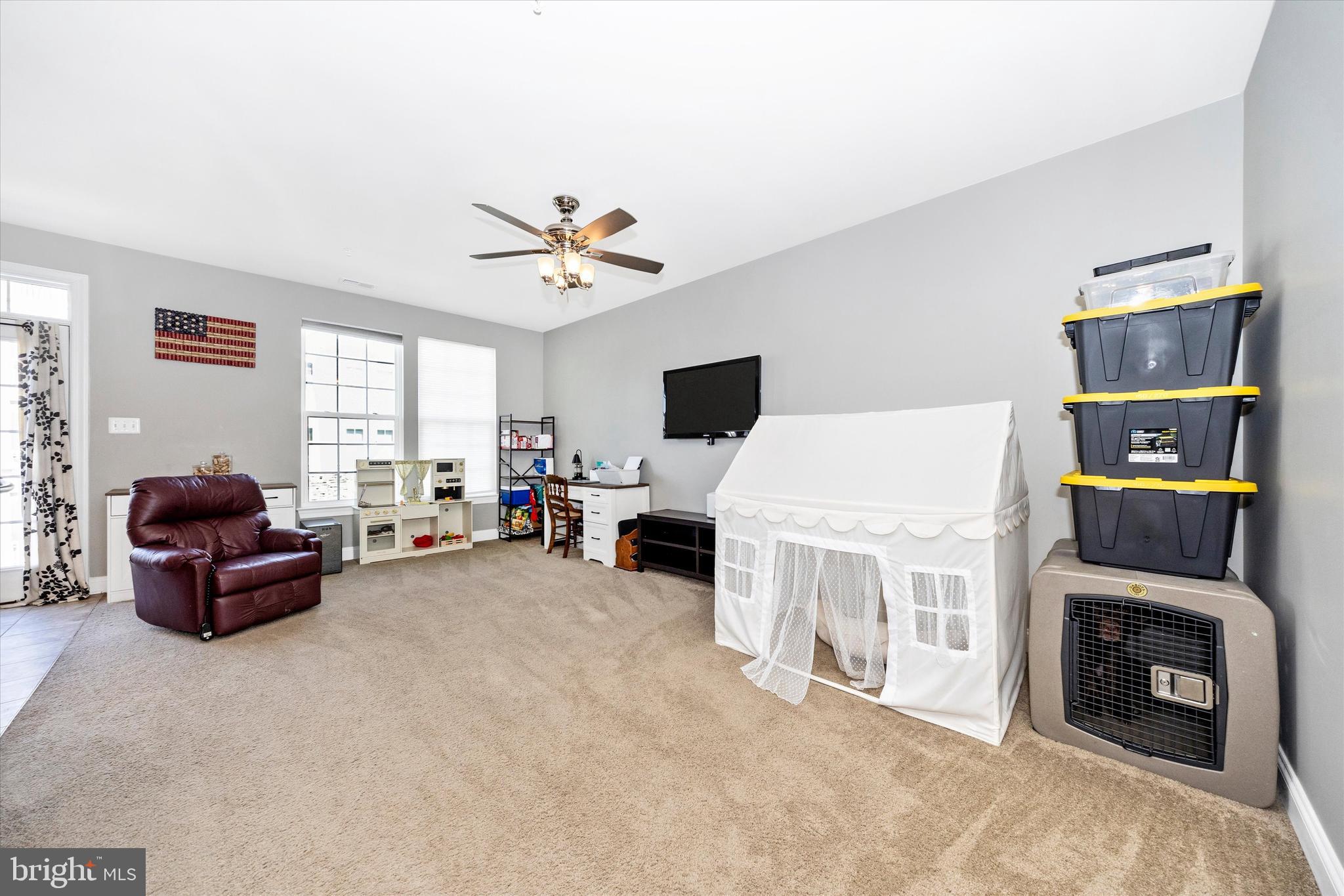 MARKET SQUARE - Residential