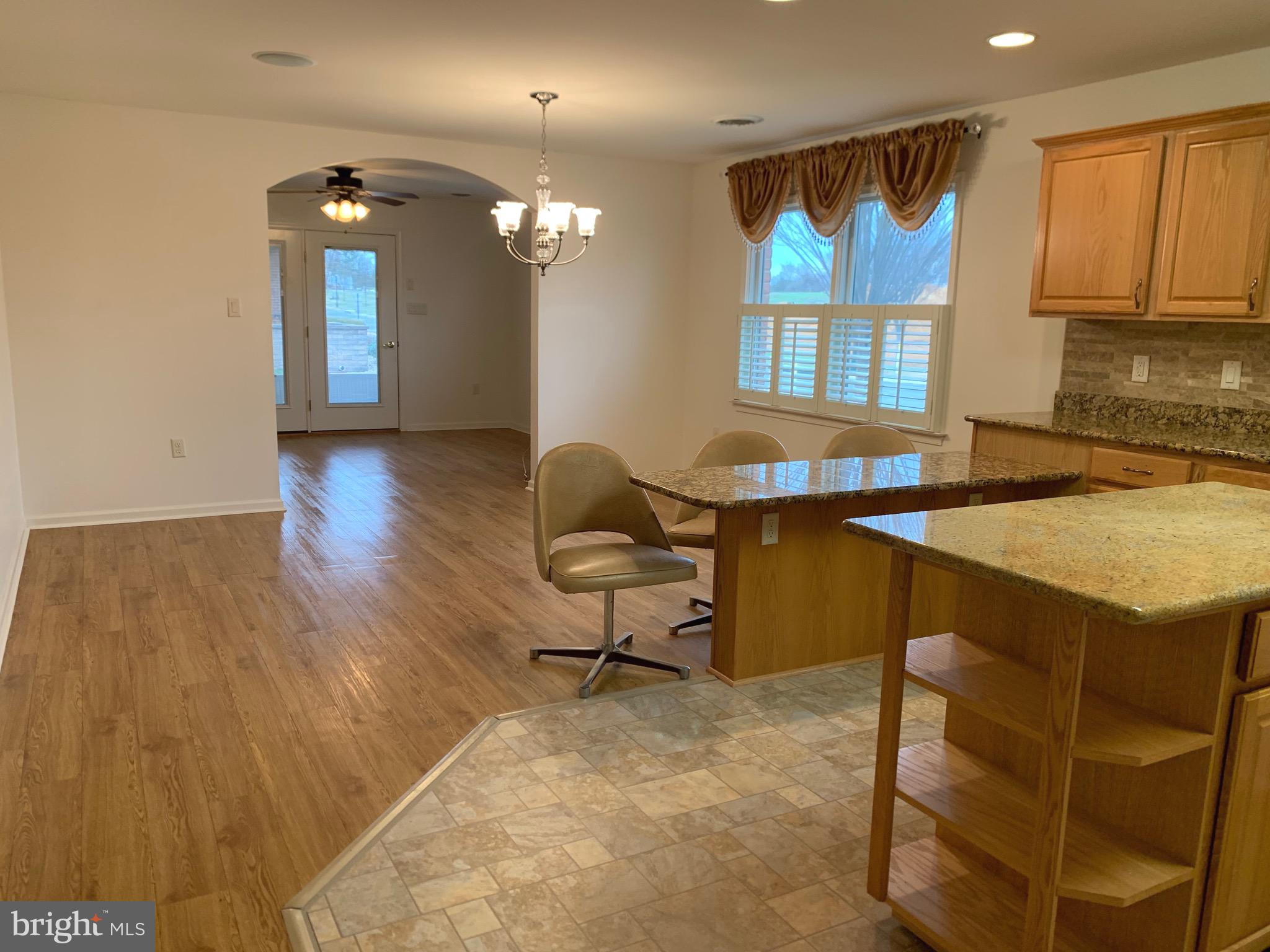 EMERALD POINTE - Residential