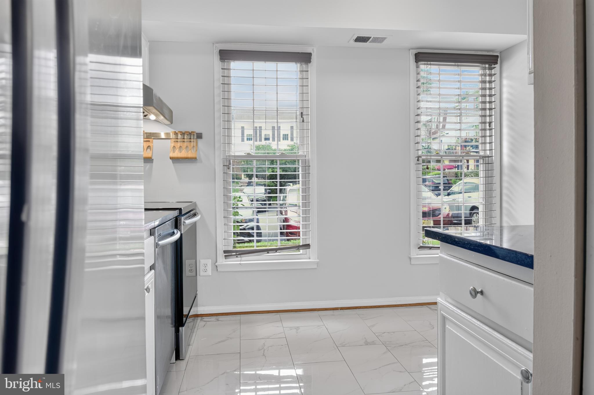 KEENE MILL WOODS - Residential