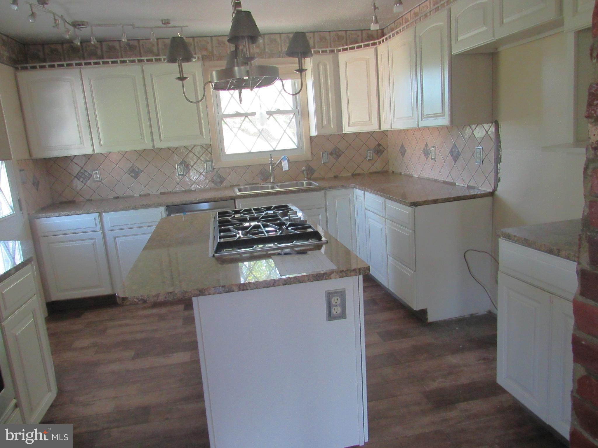 WINDSOR TWP - Residential
