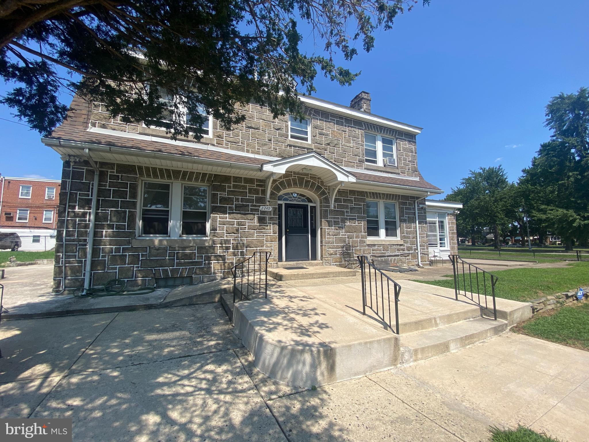 PHILADELPHIA - Residential